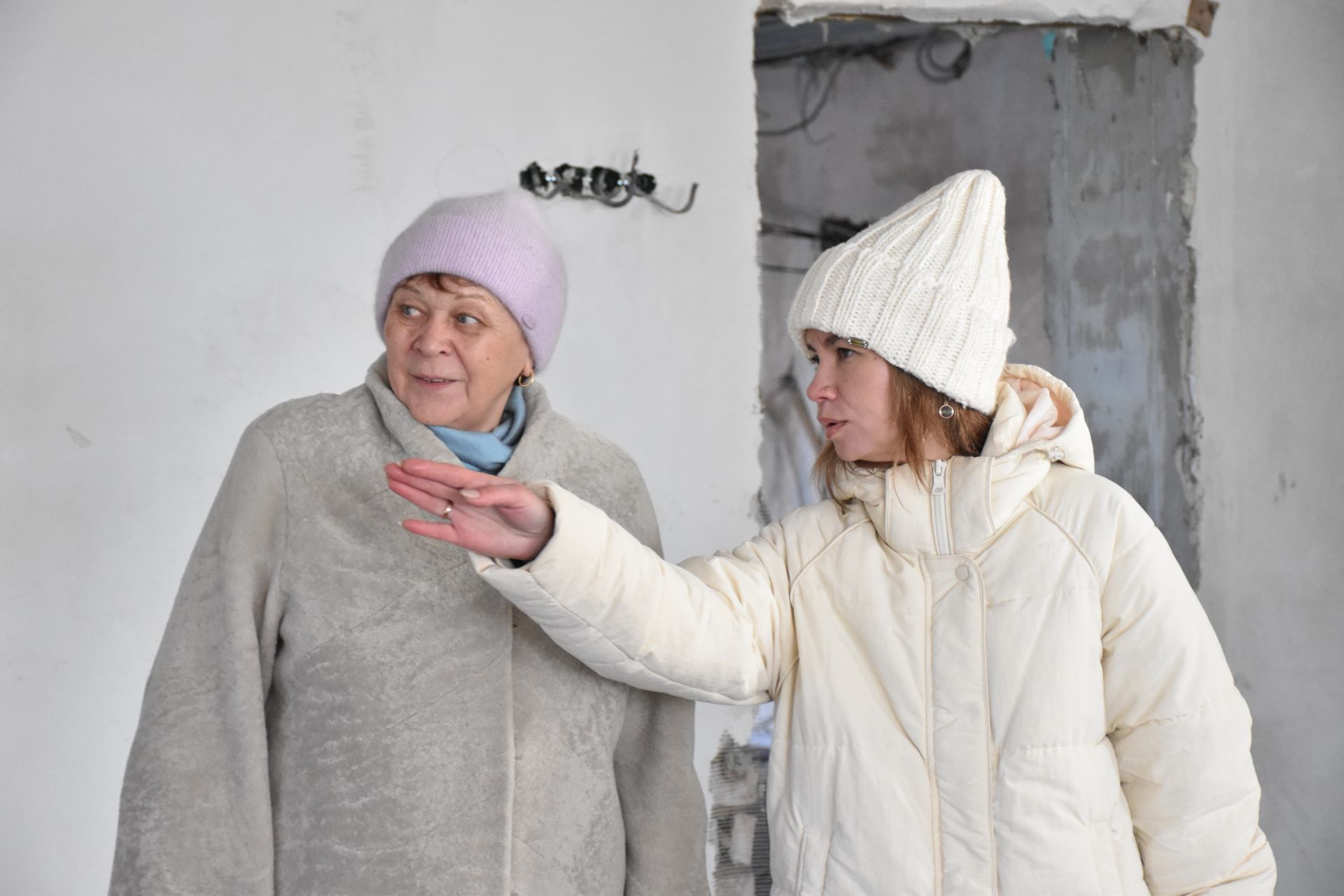 Римма Ратникова осмотрела ремонт детского сада «Ромашка» в Кукморе