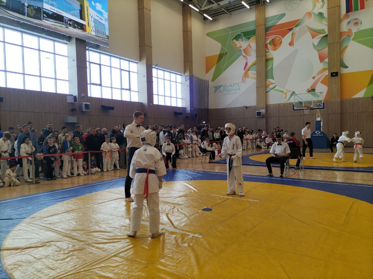 Кукмараның Барс-Арена спорт комплексында киокушинкай каратэ буенча республика турниры узды
