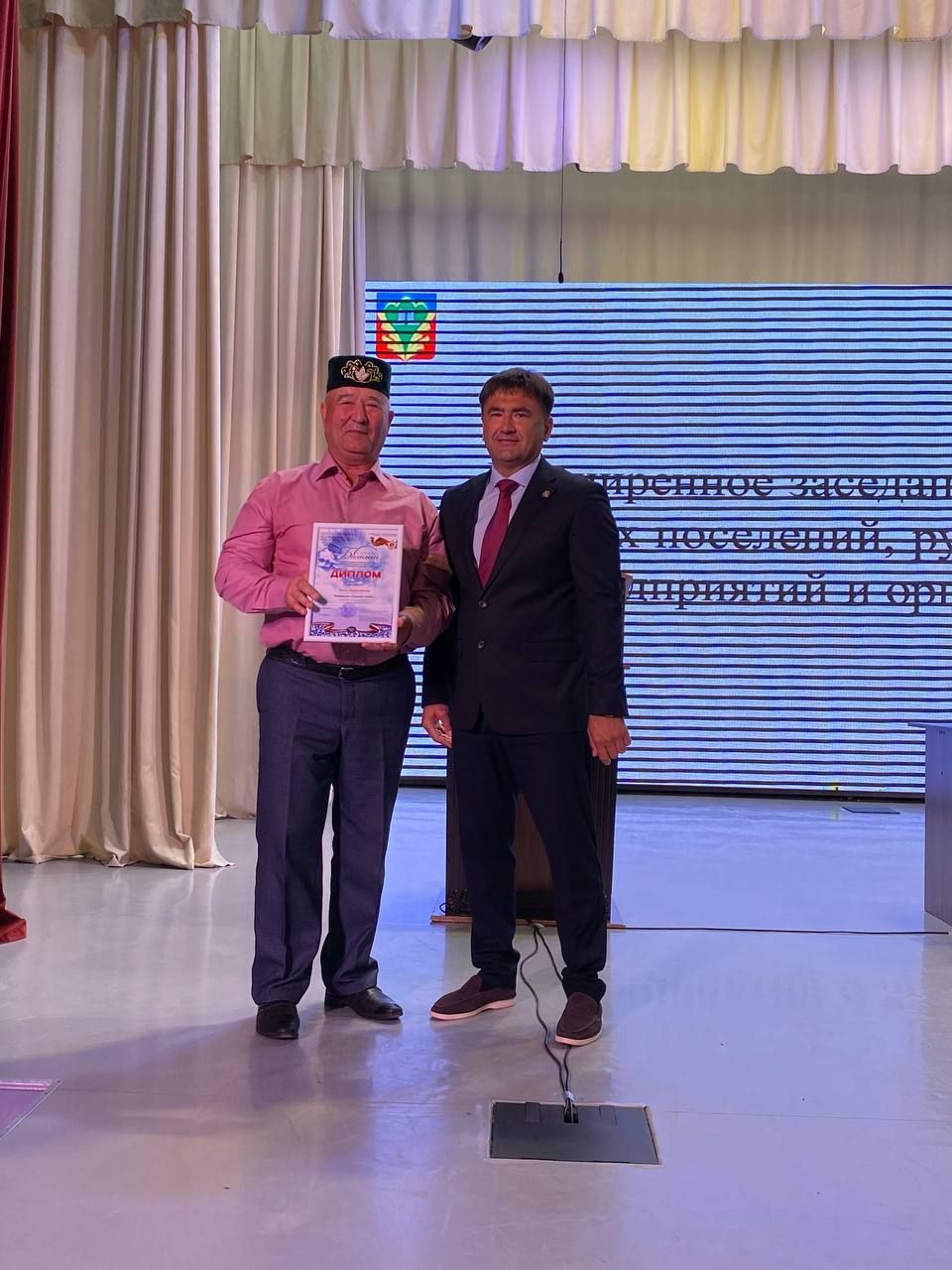 Жителей Кукморского района наградили на расширенной планерке