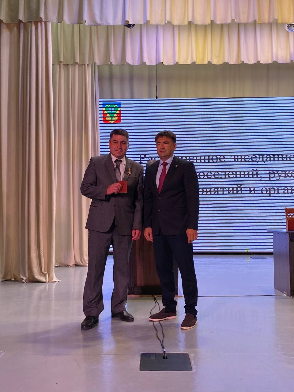 Жителей Кукморского района наградили на расширенной планерке
