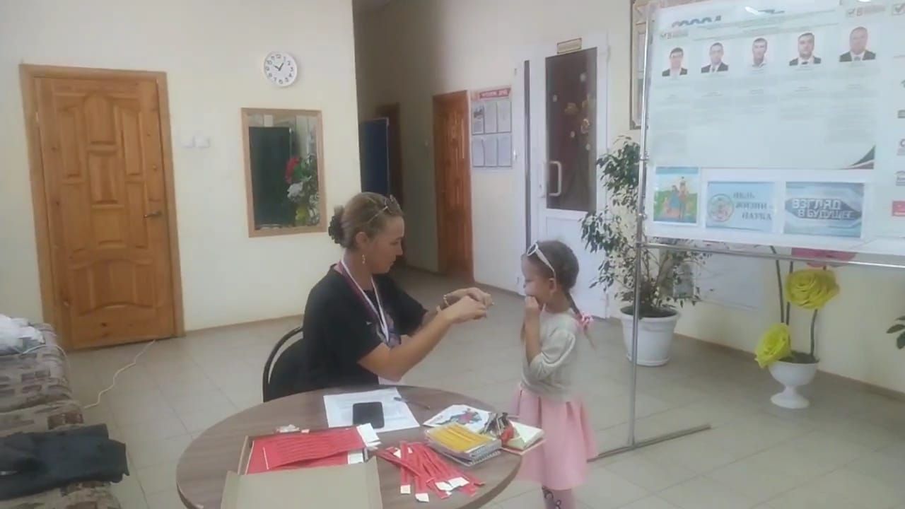 В Большом Кукморе избиратели приехали на выборы верхом на лошадях