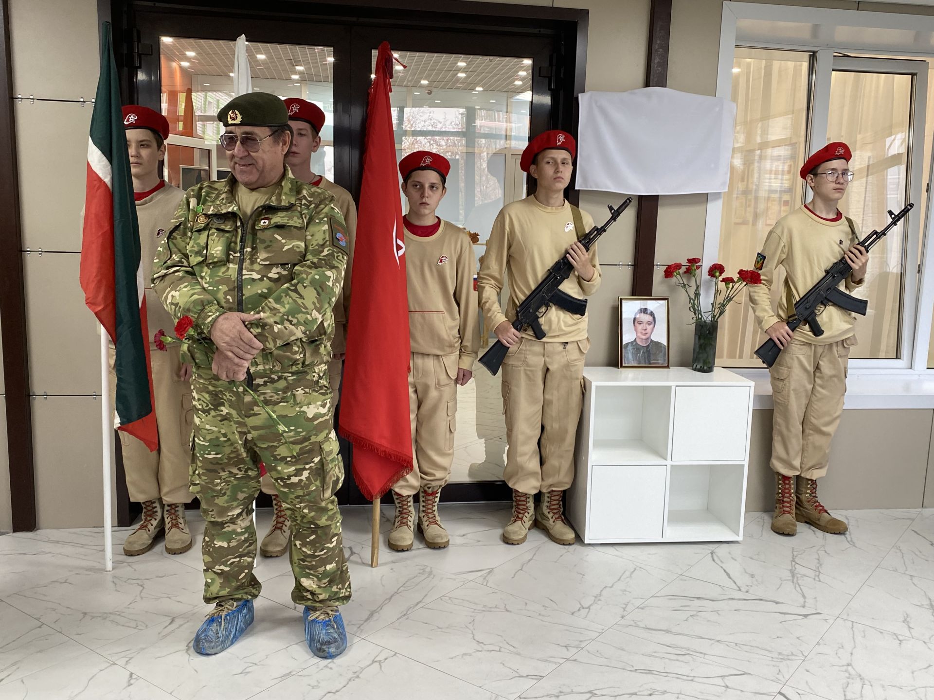 Кукмарада Геройның исеме мәңгеләштерелде
