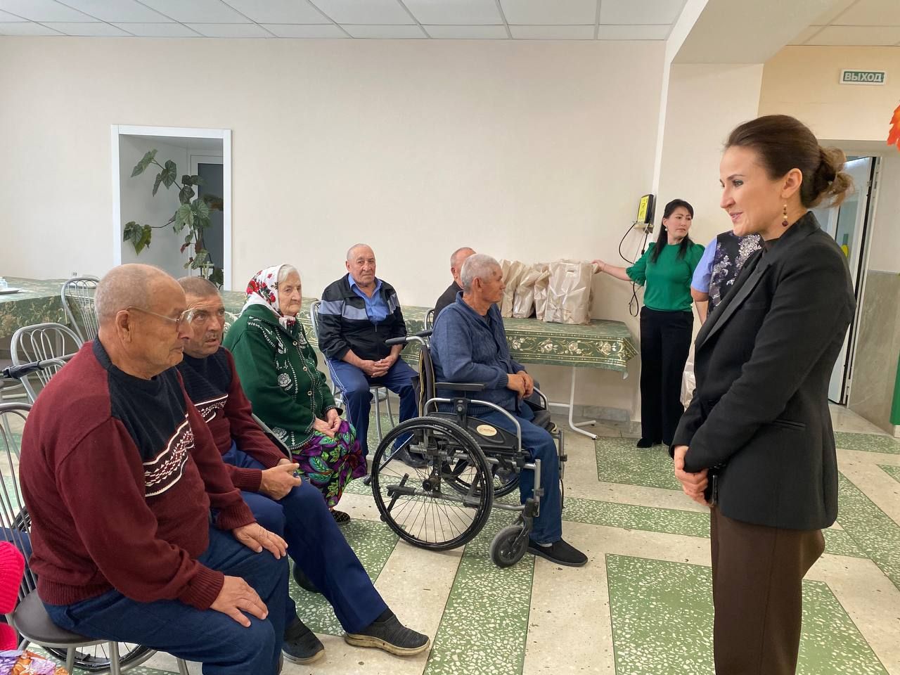 Кукмаралылар Лесхозда урнашкан картлар йортында булдылар