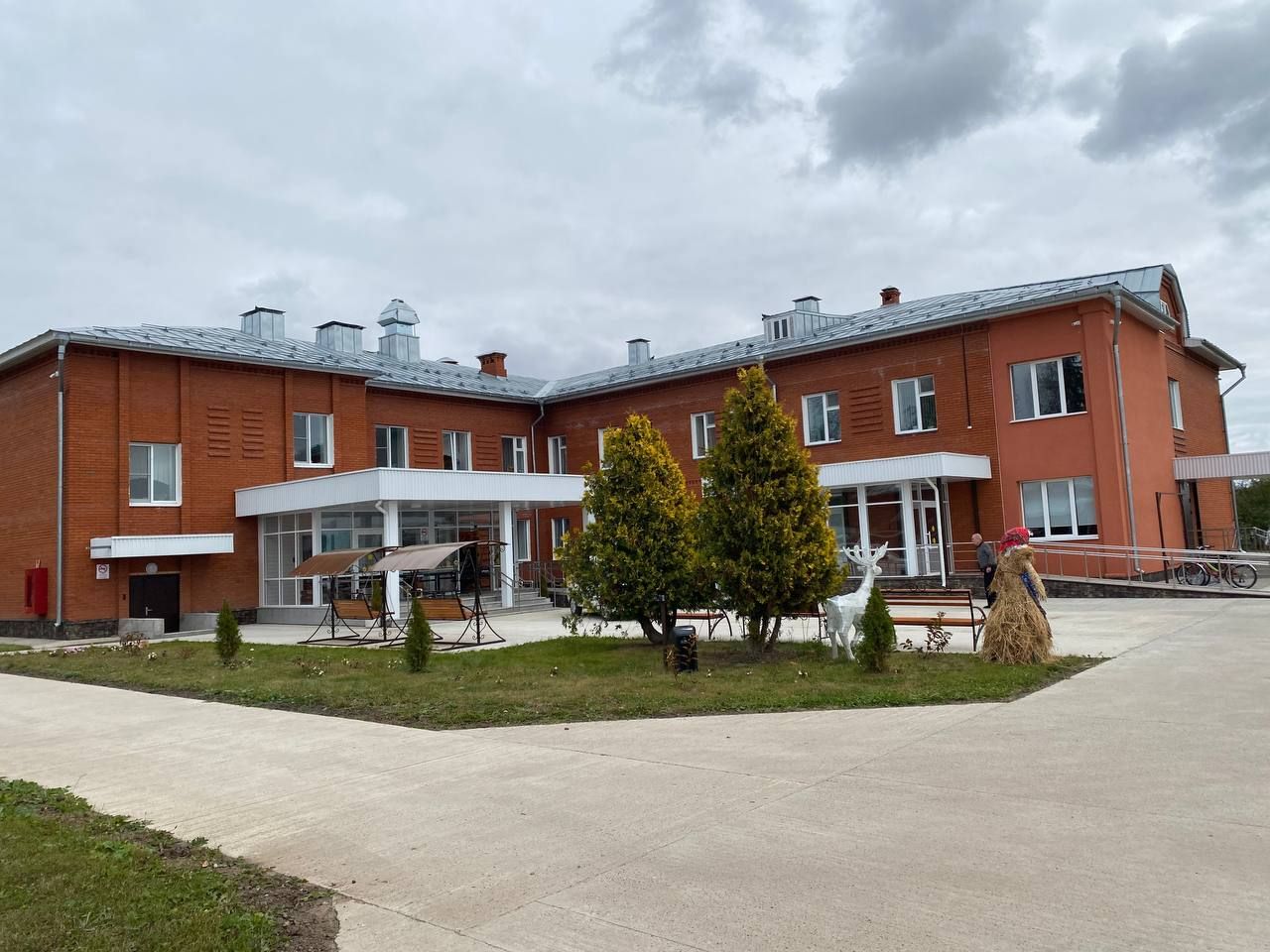 Кукмаралылар Лесхозда урнашкан картлар йортында булдылар
