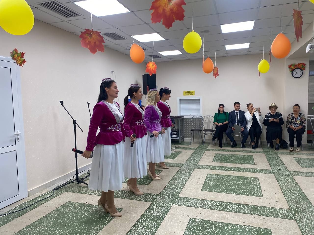 Кукмаралылар Лесхозда урнашкан картлар йортында булдылар