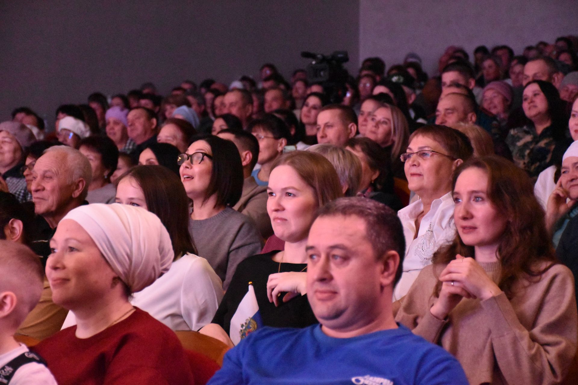 «За СВОих»: Кукморский фестиваль показал таланты журналистов, пожарных и газовиков