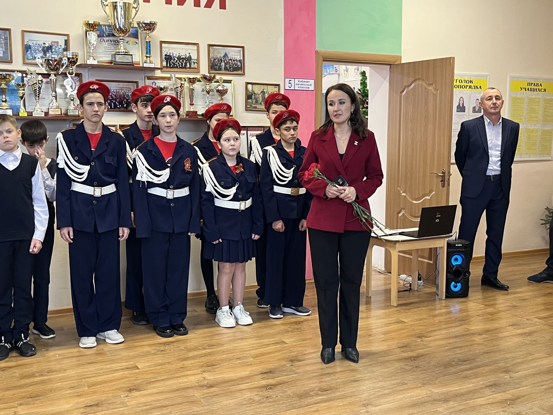 Кукмара районында мемориаль такталар ачылды, Җиңү паркында митинг узды