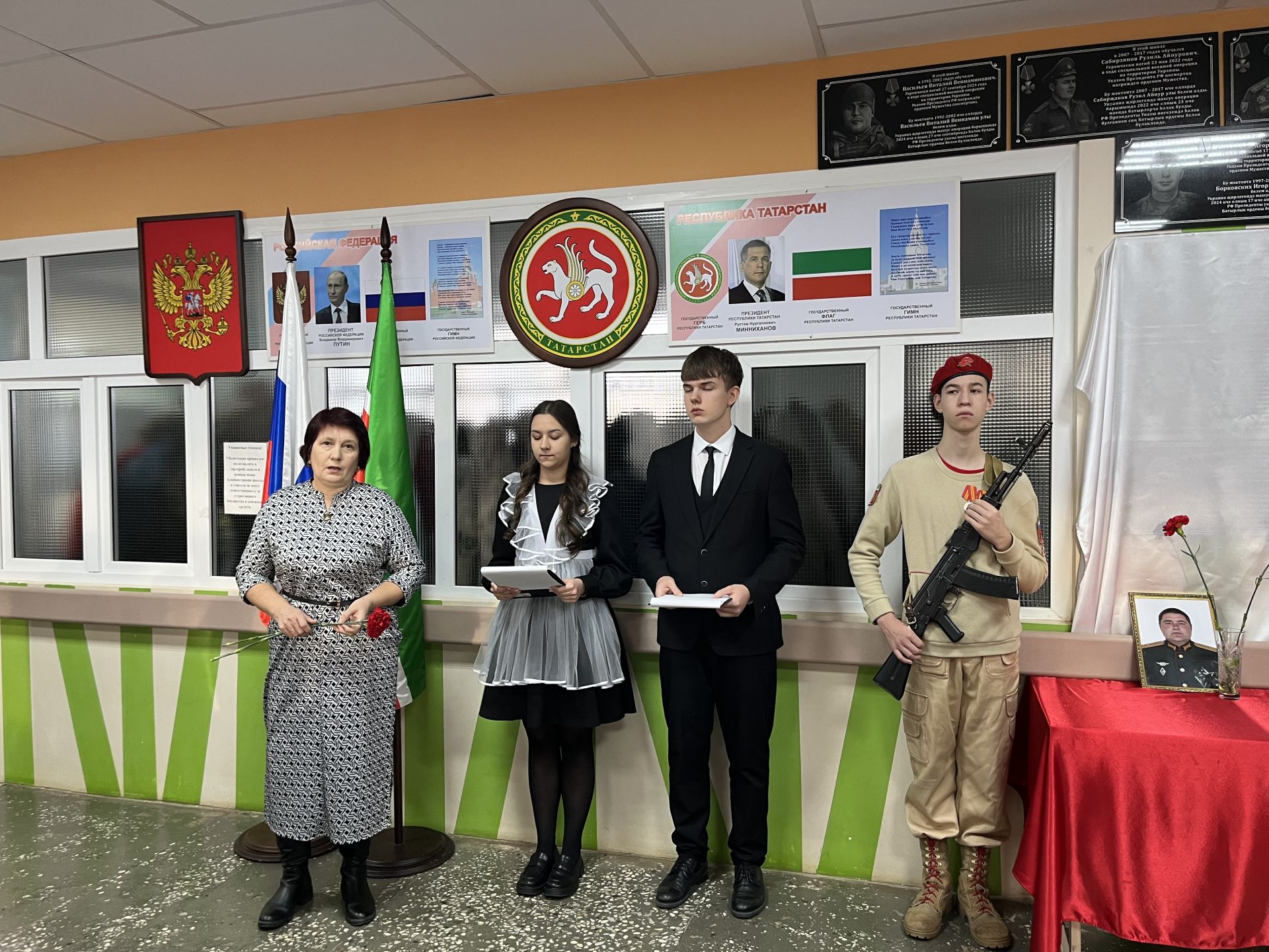 Кукмара районында мемориаль такталар ачылды, Җиңү паркында митинг узды