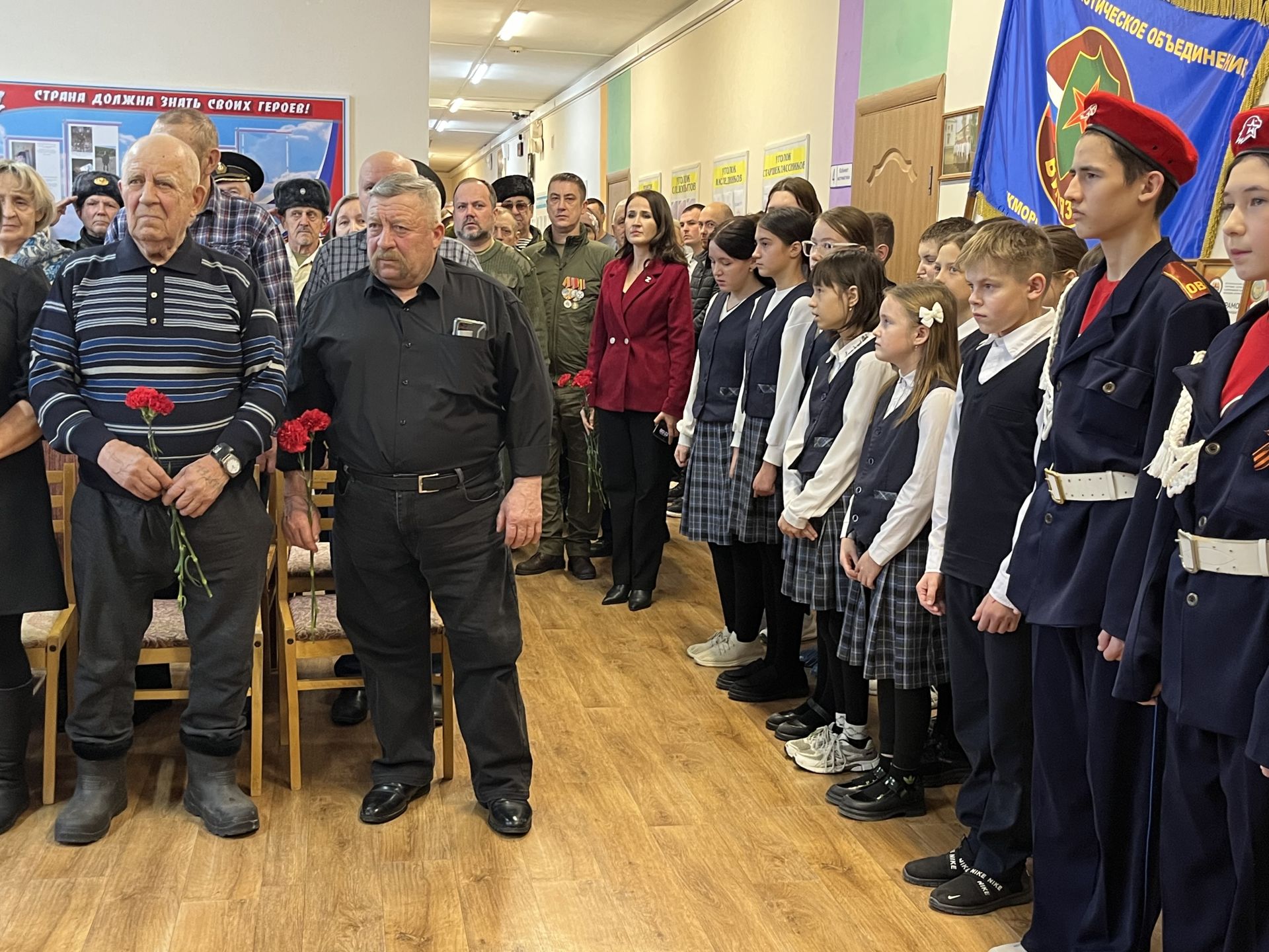 Кукмара районында мемориаль такталар ачылды, Җиңү паркында митинг узды