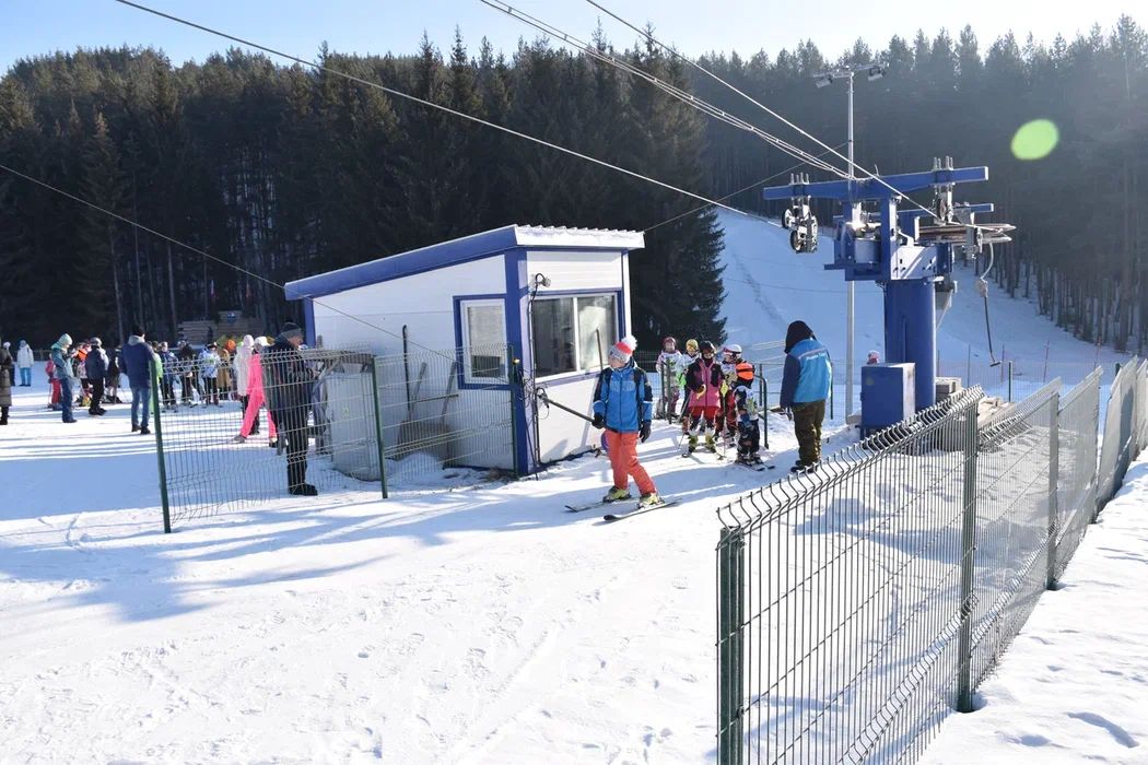 В Кукморе провели турнир по сноубордингу и горнолыжному спорту памяти Александра Стрельникова