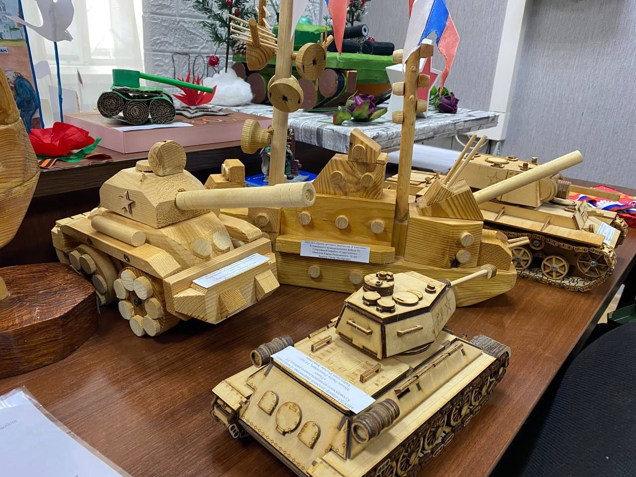 В прокуратуре Кукморского района проходит конкурс творческих работ к 80-летию Победы в ВОВ
