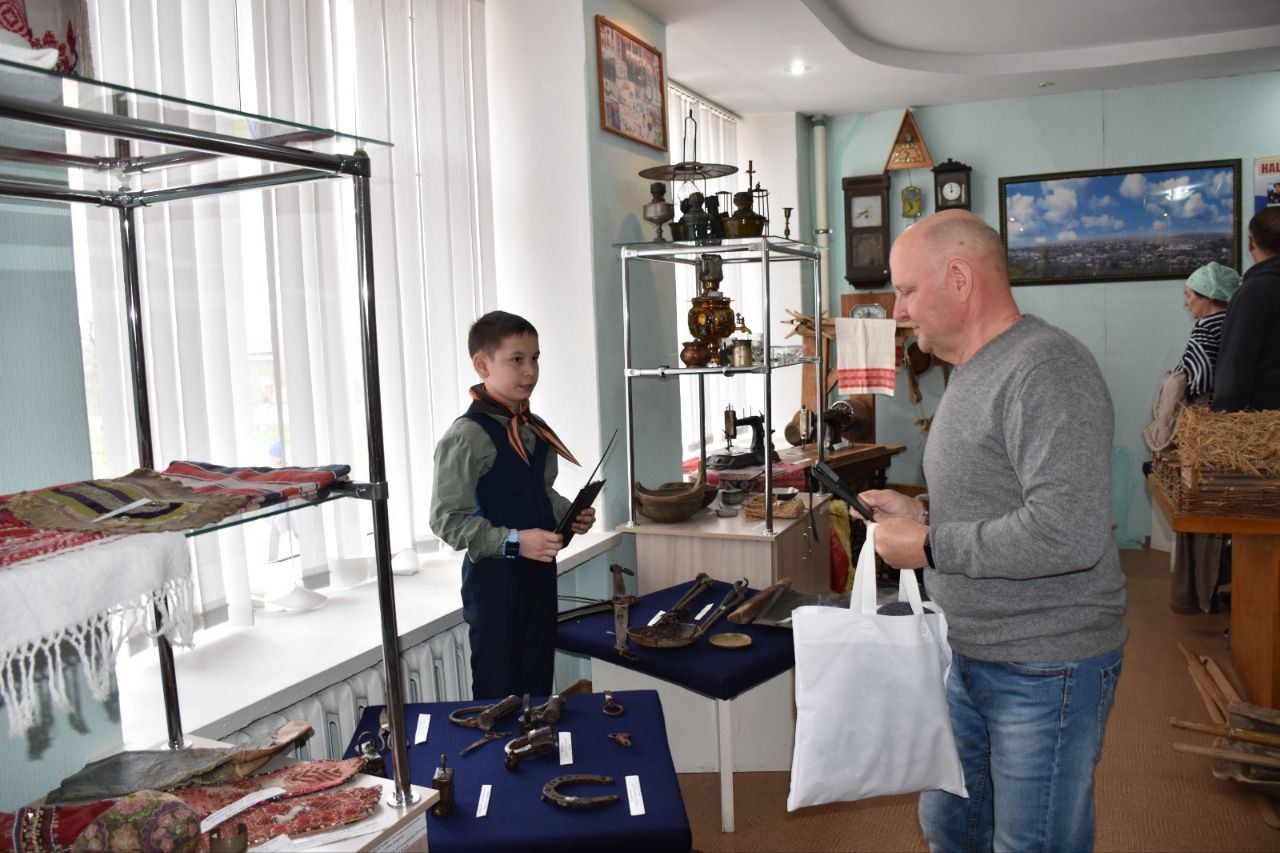 Кукмара 4нче урта мәктәбендә радиация һәлакәте корбаннарын искә алдылар