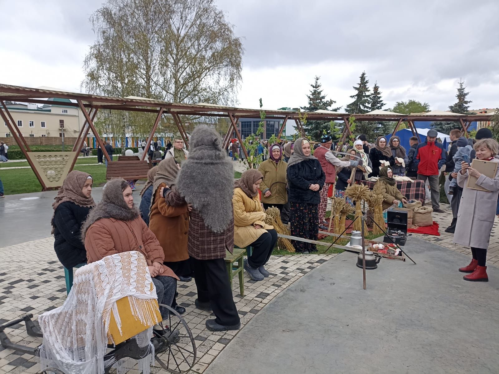 Память, музыка и единство: В Кукморе прошли торжества в честь 80-летия Победы (фоторепортаж)