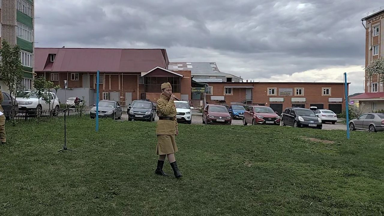 Память, музыка и единство: В Кукморе прошли торжества в честь 80-летия Победы (фоторепортаж)