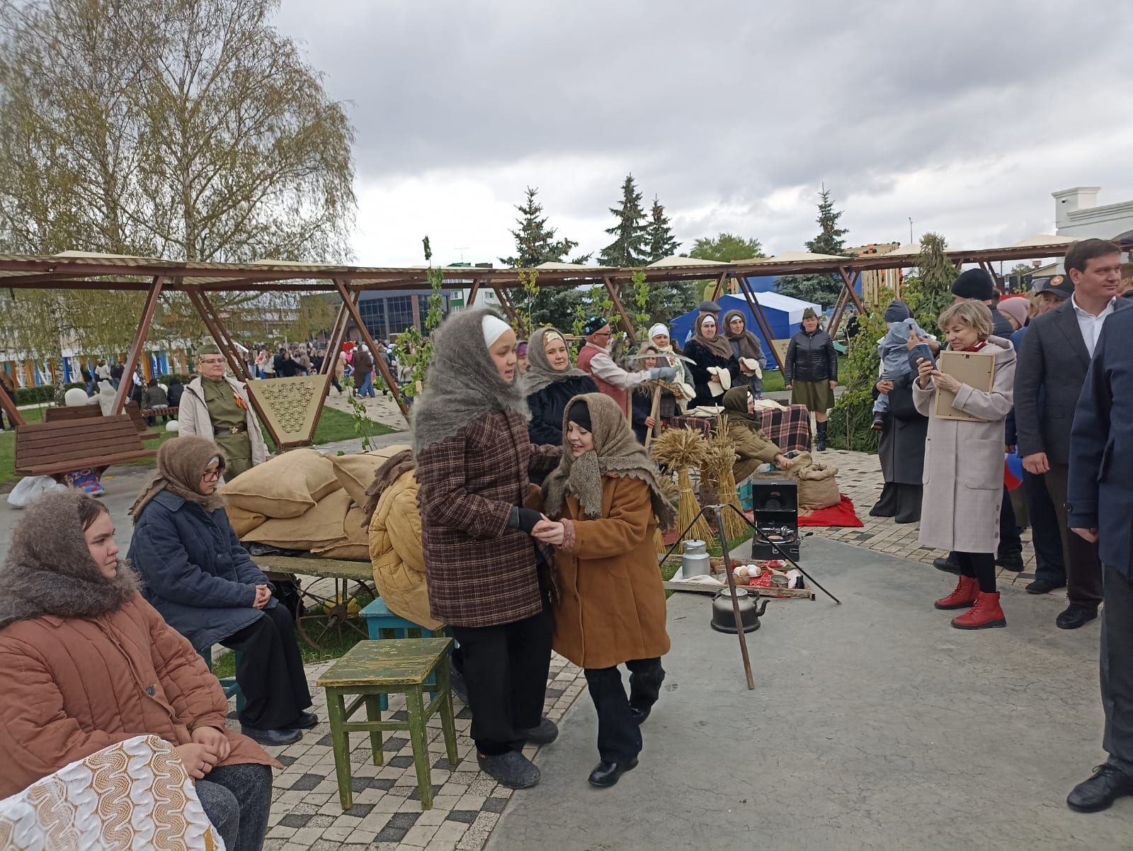 Память, музыка и единство: В Кукморе прошли торжества в честь 80-летия Победы (фоторепортаж)