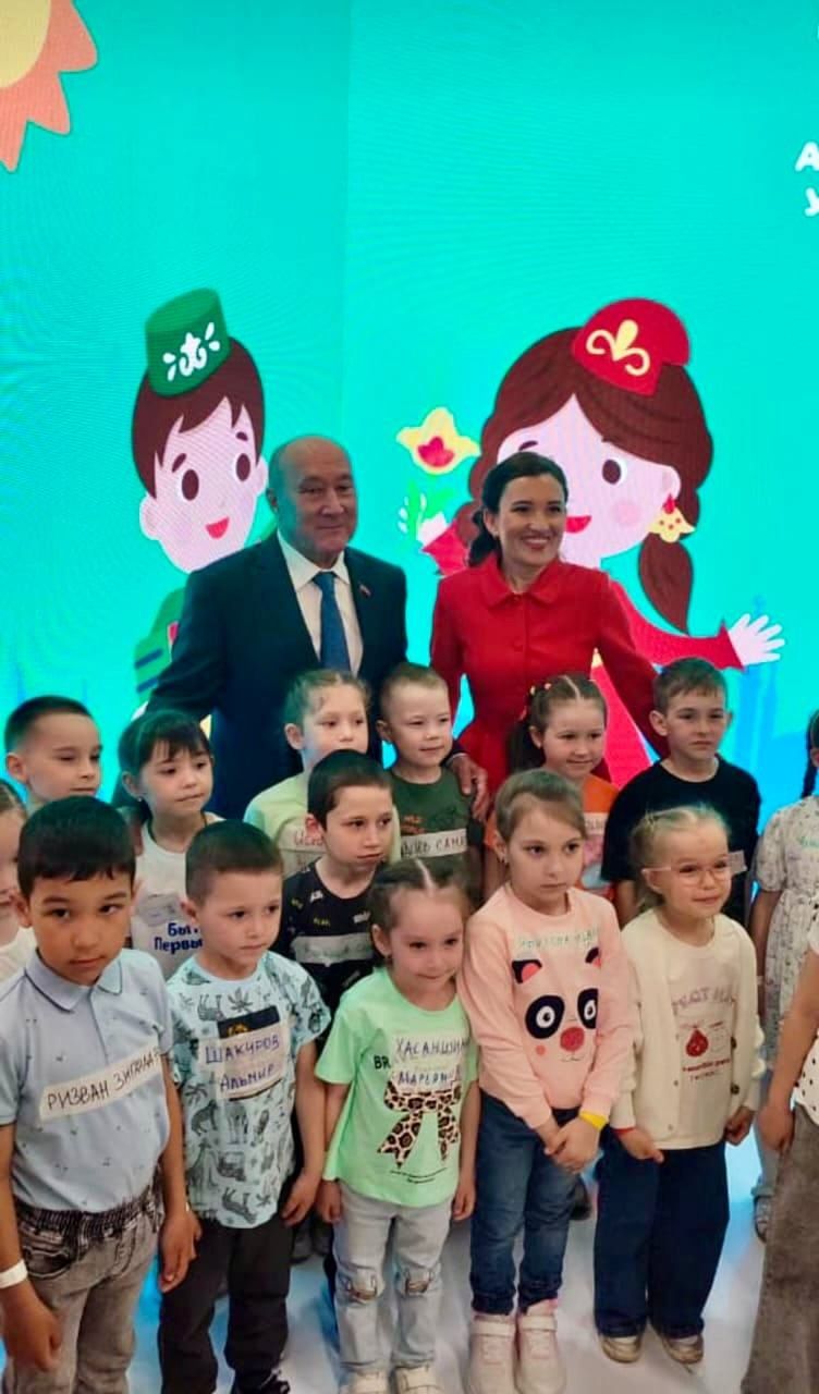 Юные интеллектуалы из Кукмора выступили на республиканском чемпионате «Акыллы Уеннар»
