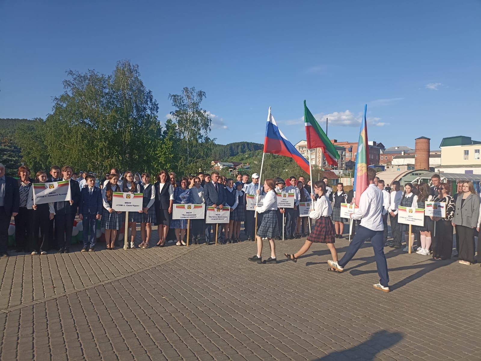 В Кукморе чествовали отличников учебы