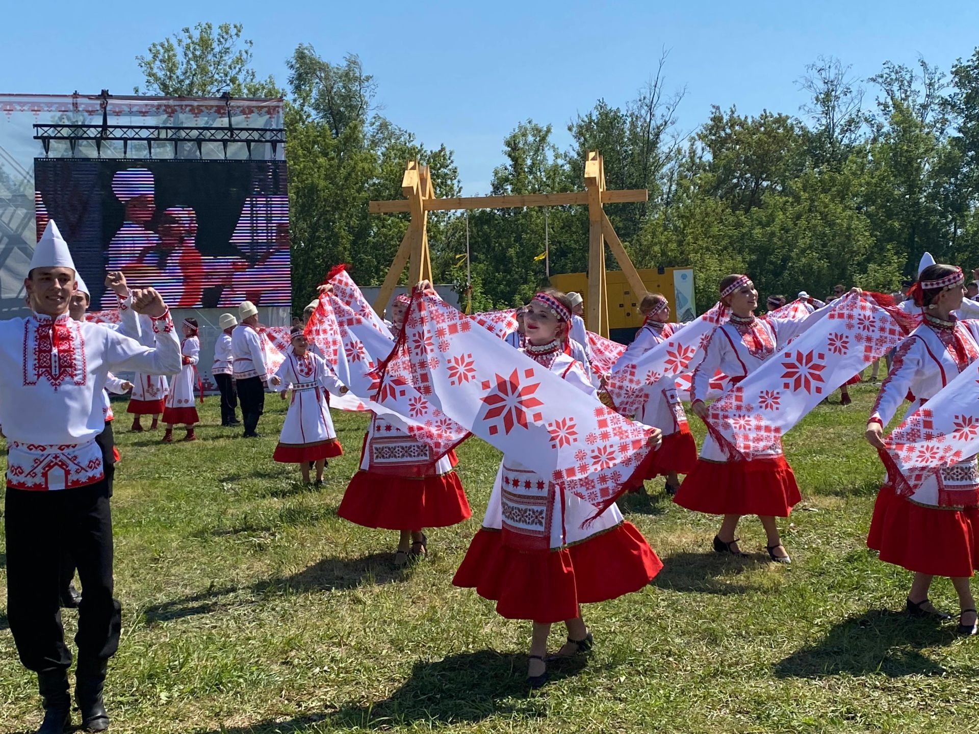Кукмара районының Поч. Кучук авылында мари традицион мәдәниятенең республика бәйрәме «СЕМЫК-2025» узды