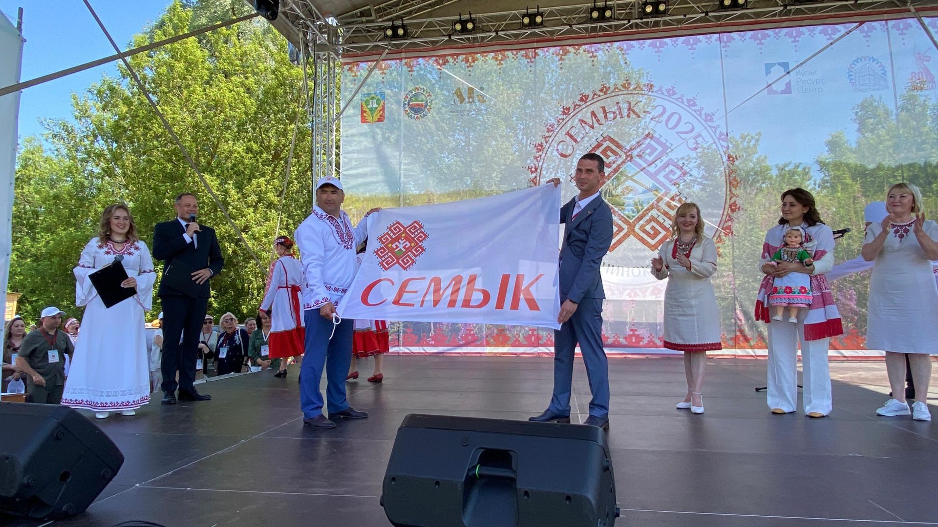 Кукмара районының Поч. Кучук авылында мари традицион мәдәниятенең республика бәйрәме «СЕМЫК-2025» узды