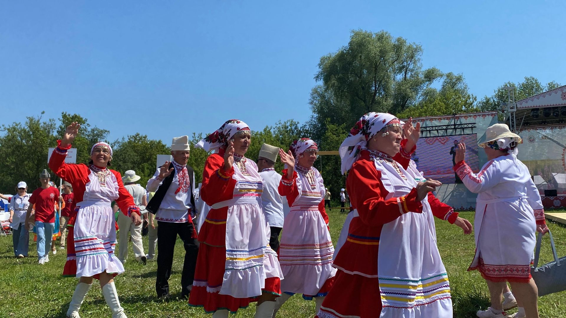 Кукмара районының Поч. Кучук авылында мари традицион мәдәниятенең республика бәйрәме «СЕМЫК-2025» узды