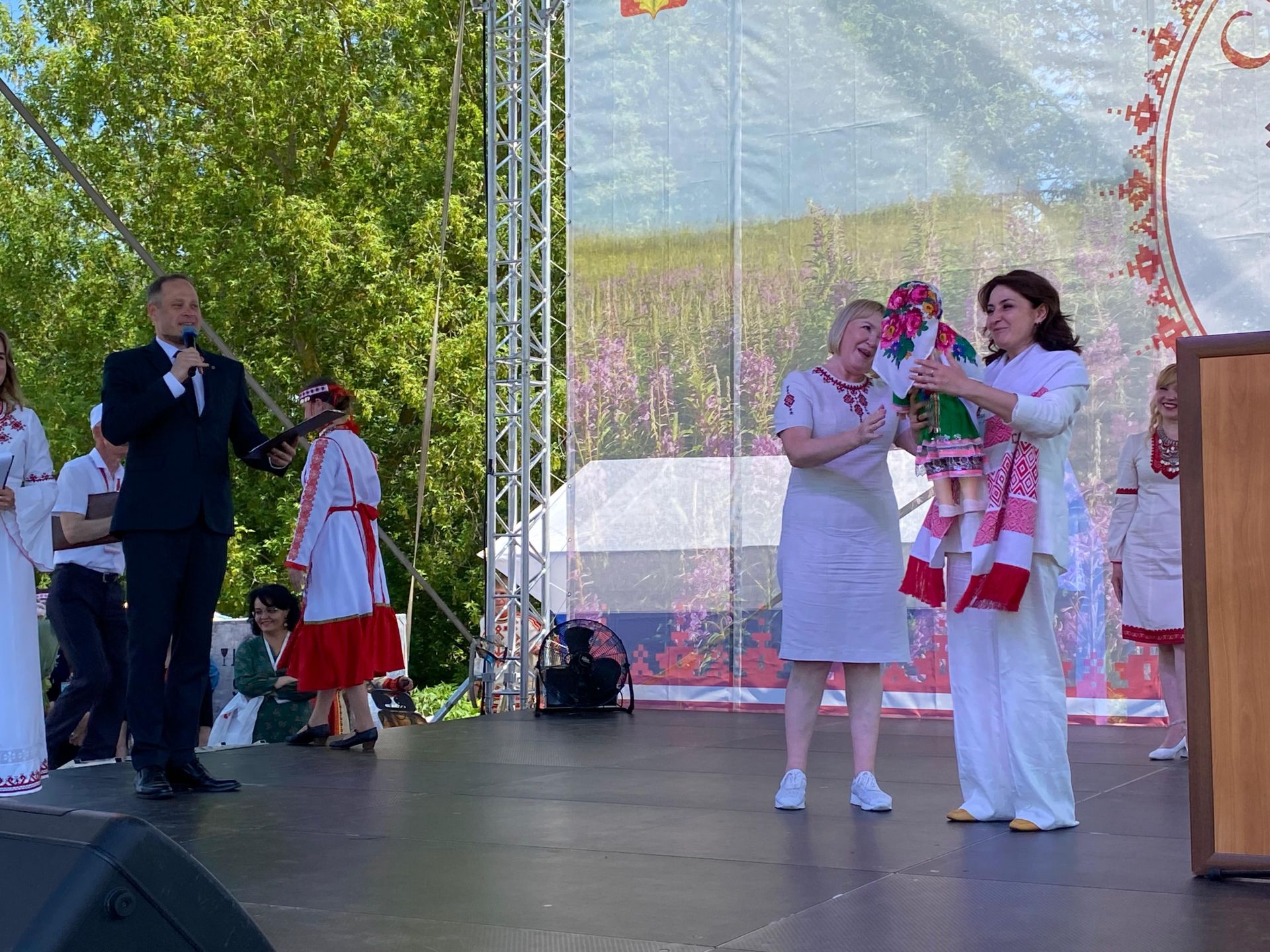 Кукмара районының Поч. Кучук авылында мари традицион мәдәниятенең республика бәйрәме «СЕМЫК-2025» узды