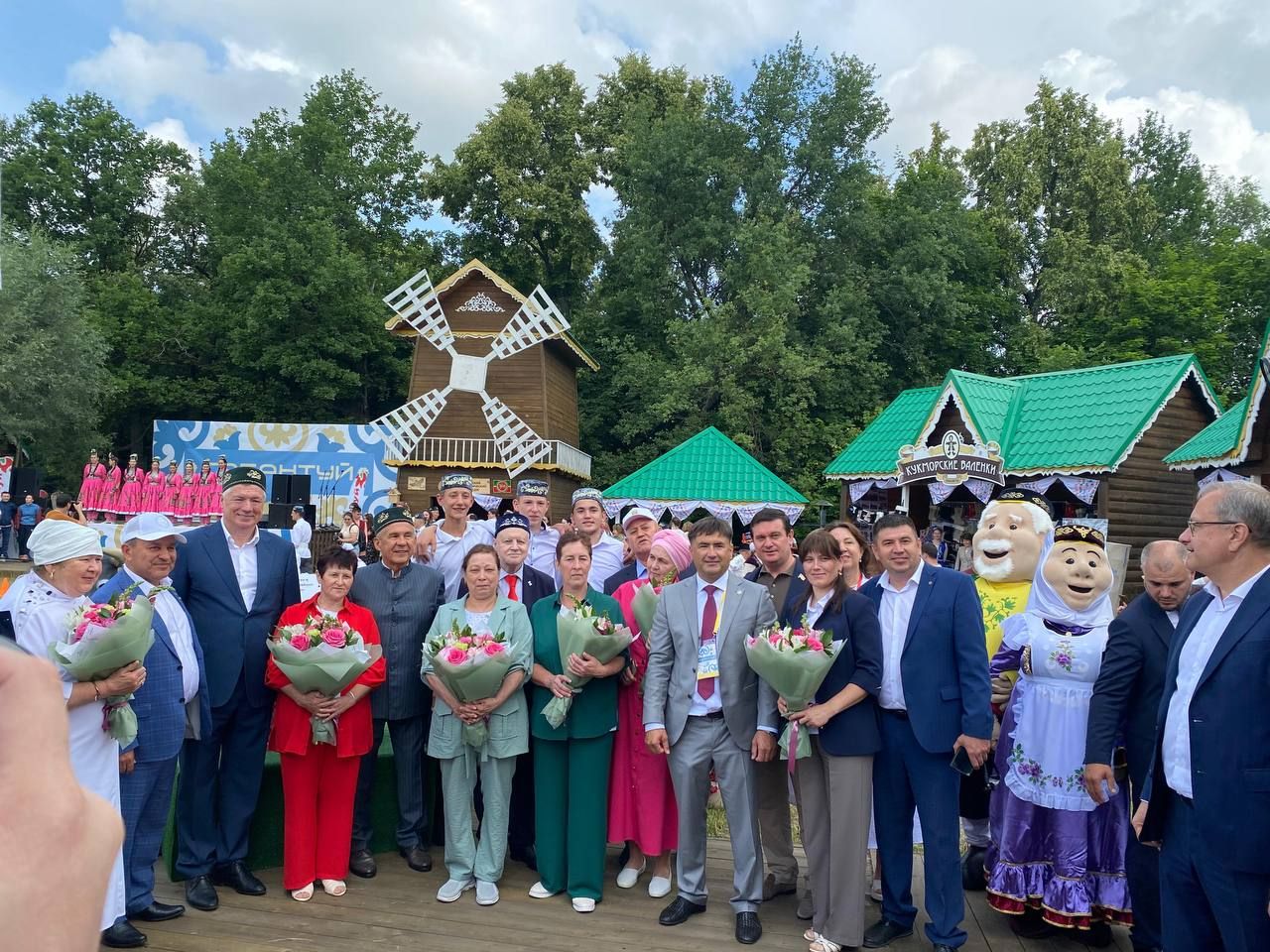 Кукморяне представили подворье на Сабантуе в Казани – фоторепортаж