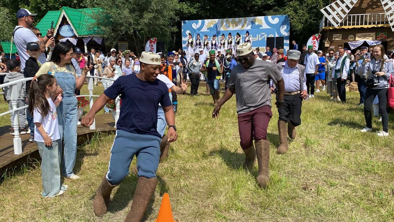 Кукмаралылар Казан Сабан туенда катнаша — фоторепортаж