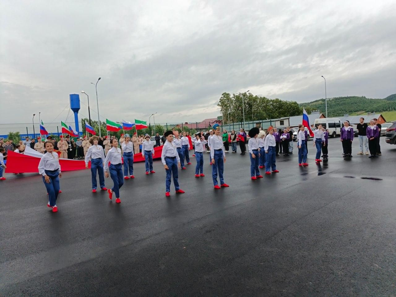 Ринат Садыков открыл молодежный центр «Ялкын» в Большом Кукморе