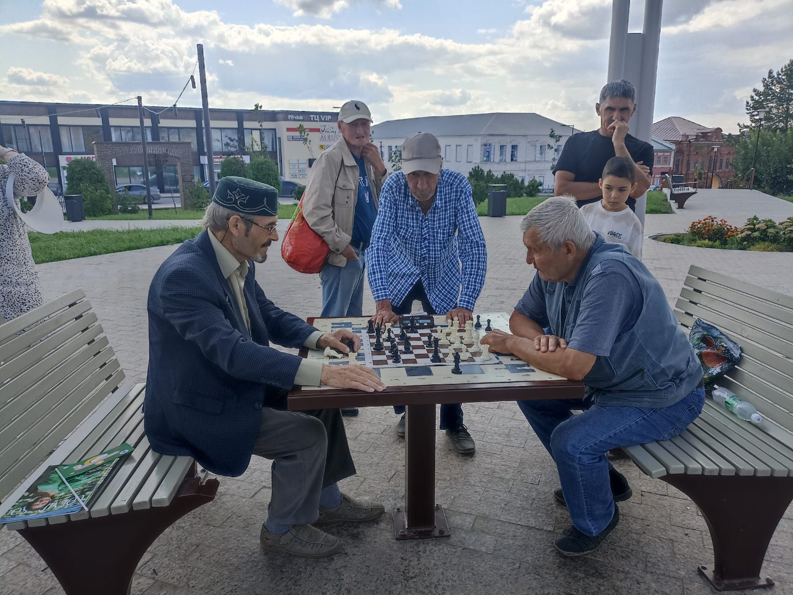 Кукмараның Ленин бакчасы шахматчыларны үзенә җыйды