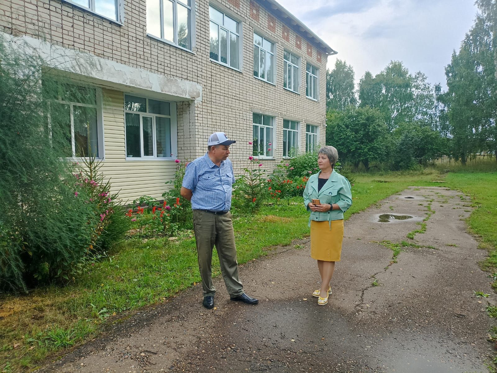 Кукмара районында мәгариф учреждениеләренең яңа уку елына әзерлеге тикшерелә