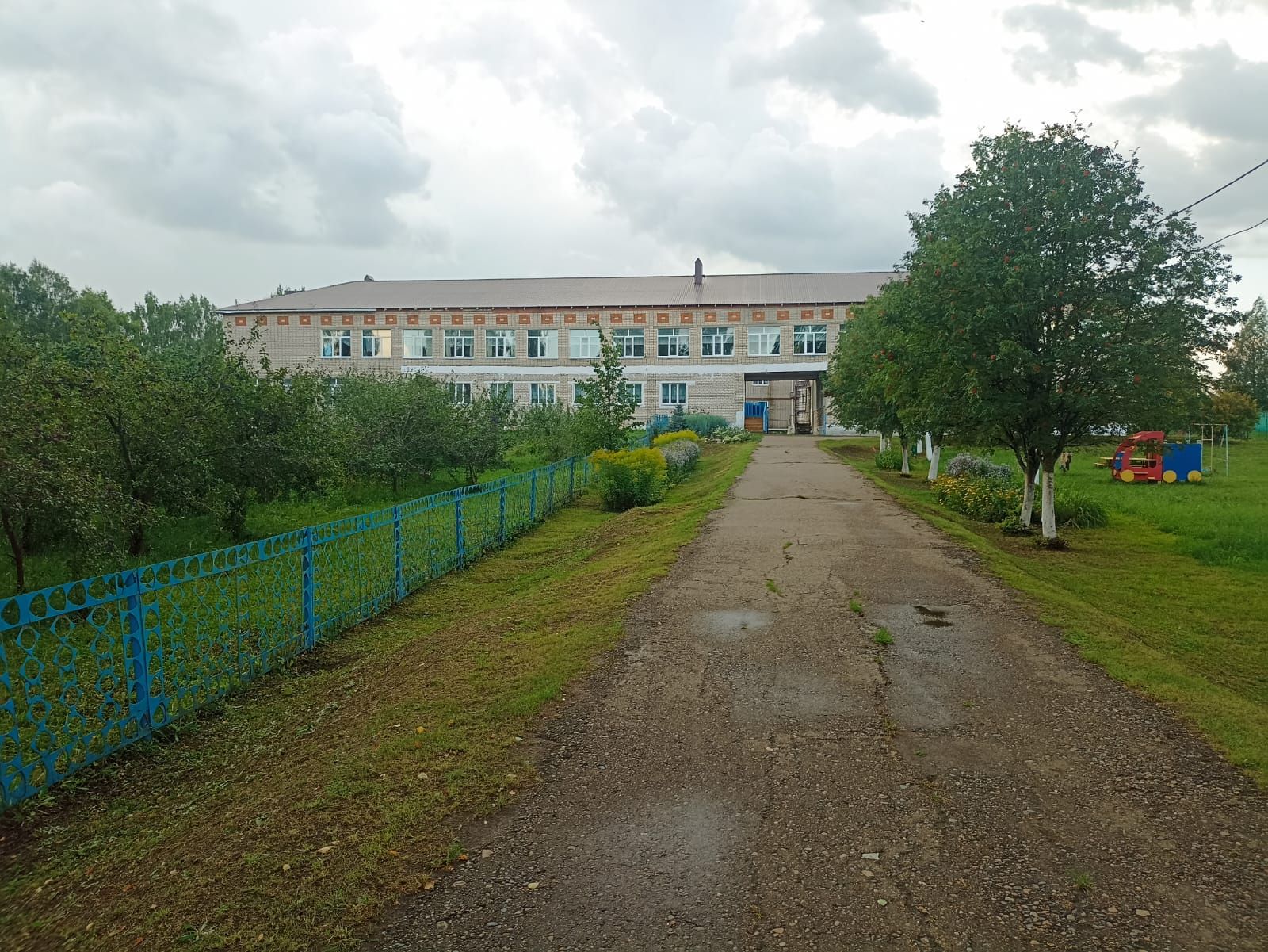 Кукмара районында мәгариф учреждениеләренең яңа уку елына әзерлеге тикшерелә