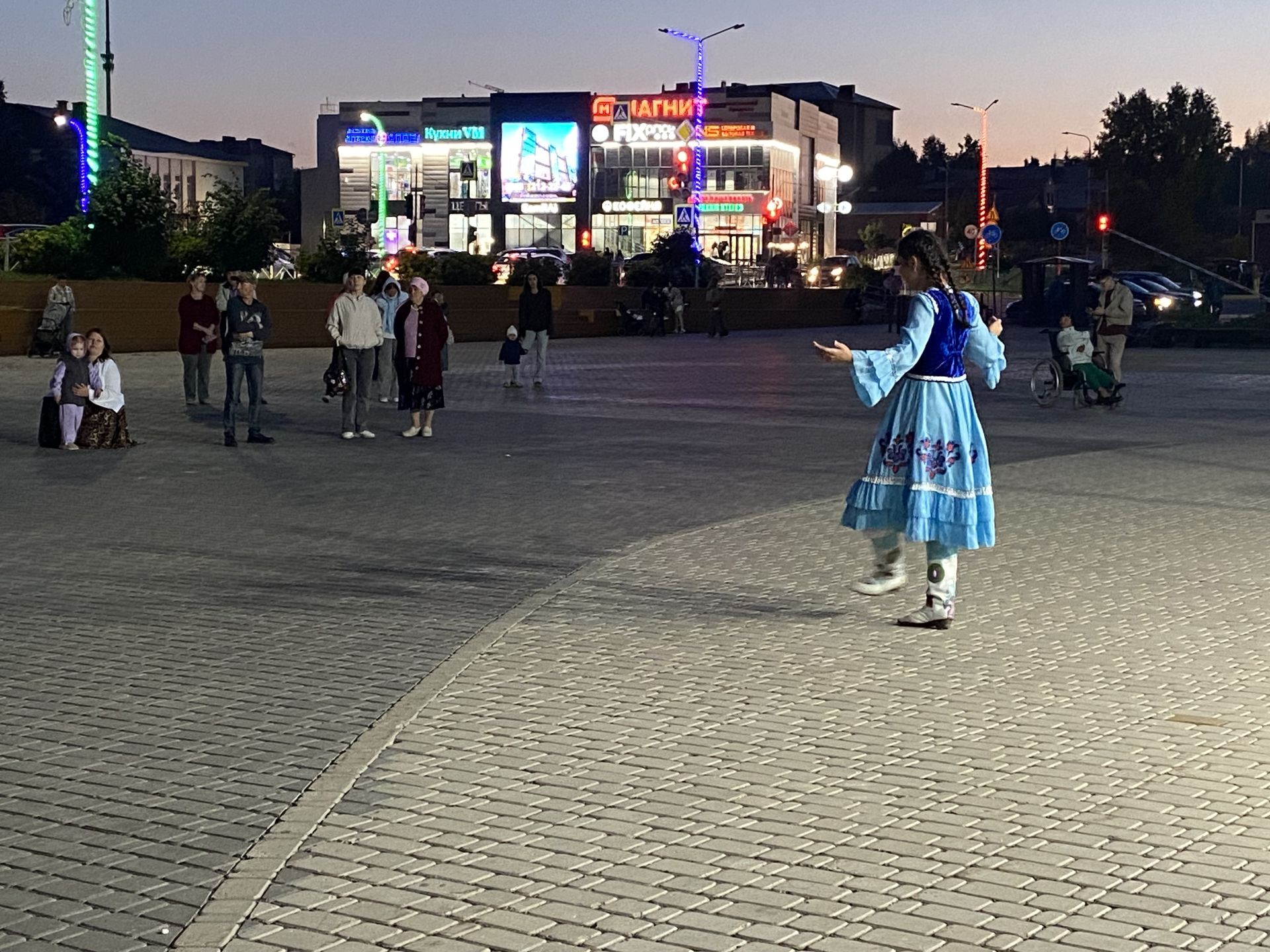 «Лето в Татарстане»: на Комсомольской площади Кукмора прошел концерт