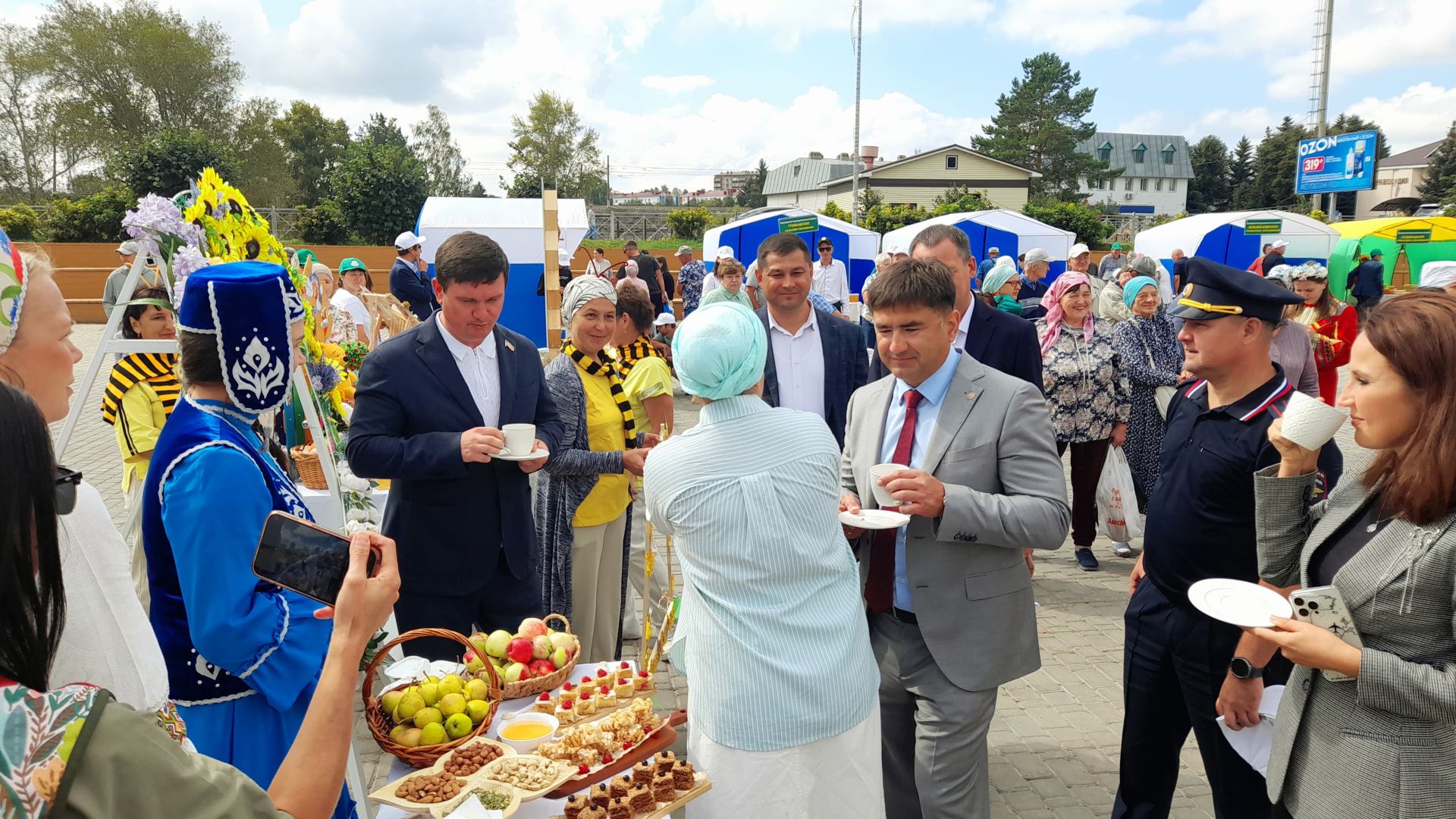 В Кукморе прошел районный праздник русской культуры трех спасов: яблочный, медовый и ореховый
