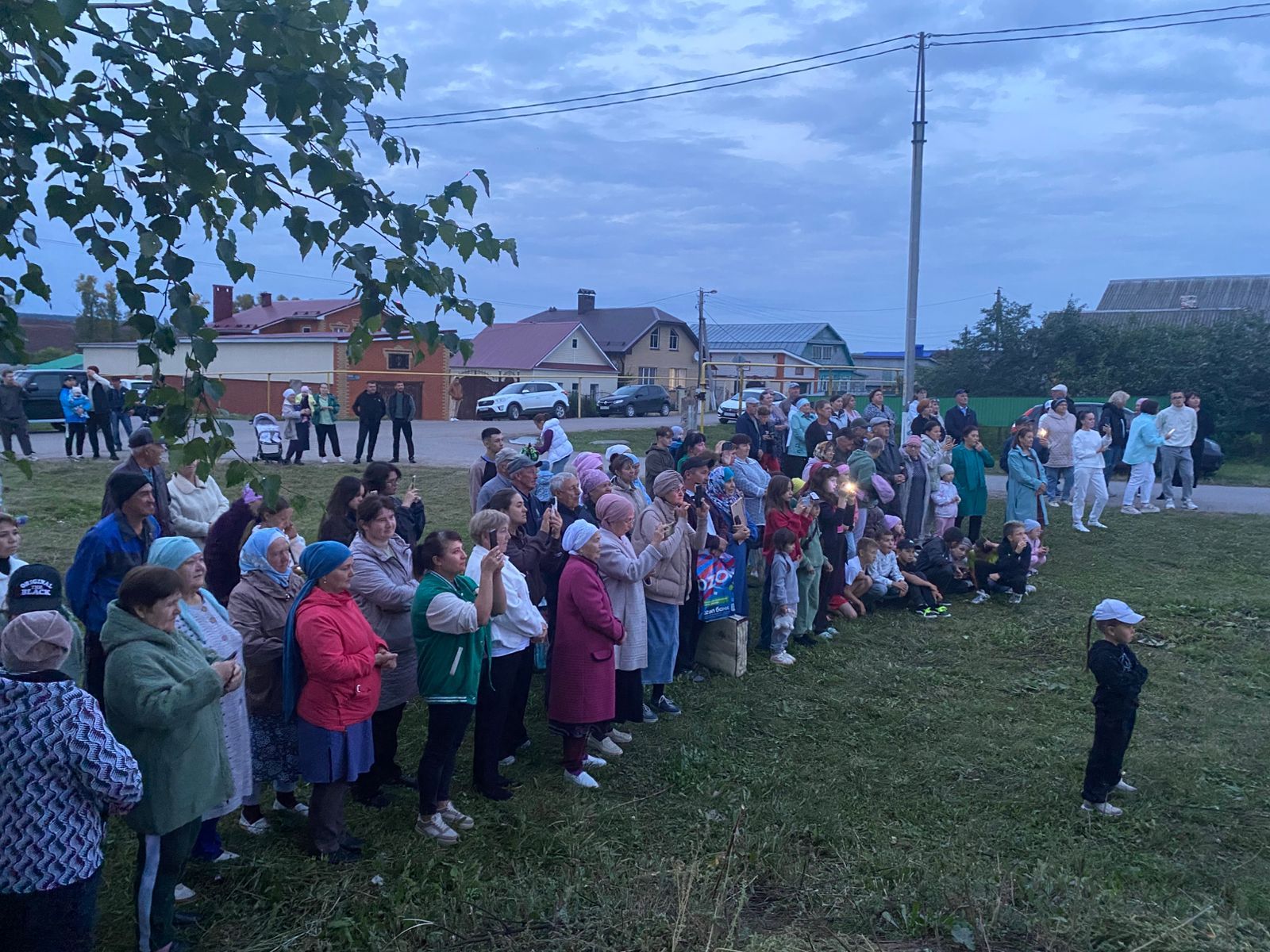 Сазтамакта җәй дәвам итә