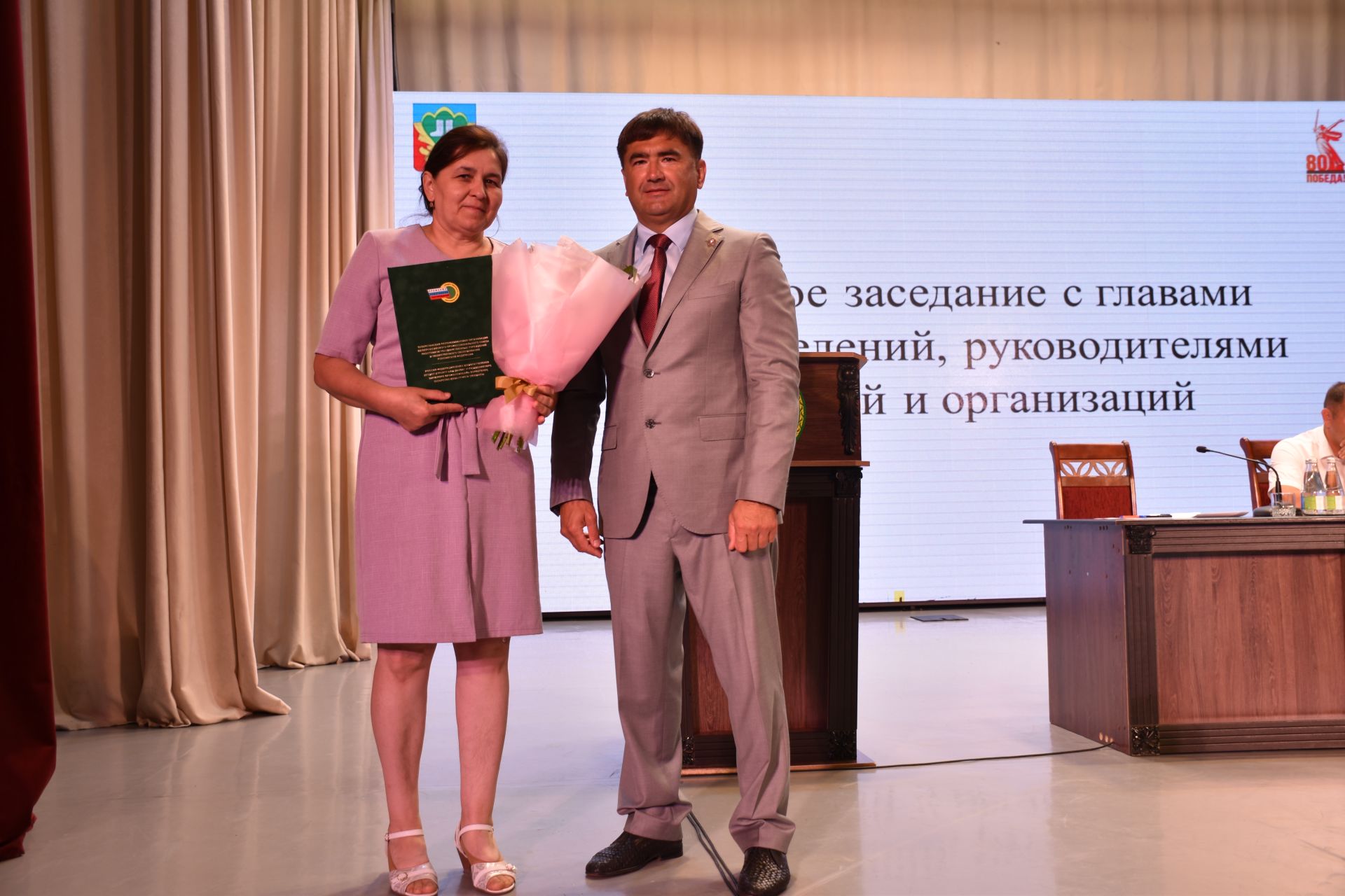 Жителей Кукморского района наградили на расширенной планерке