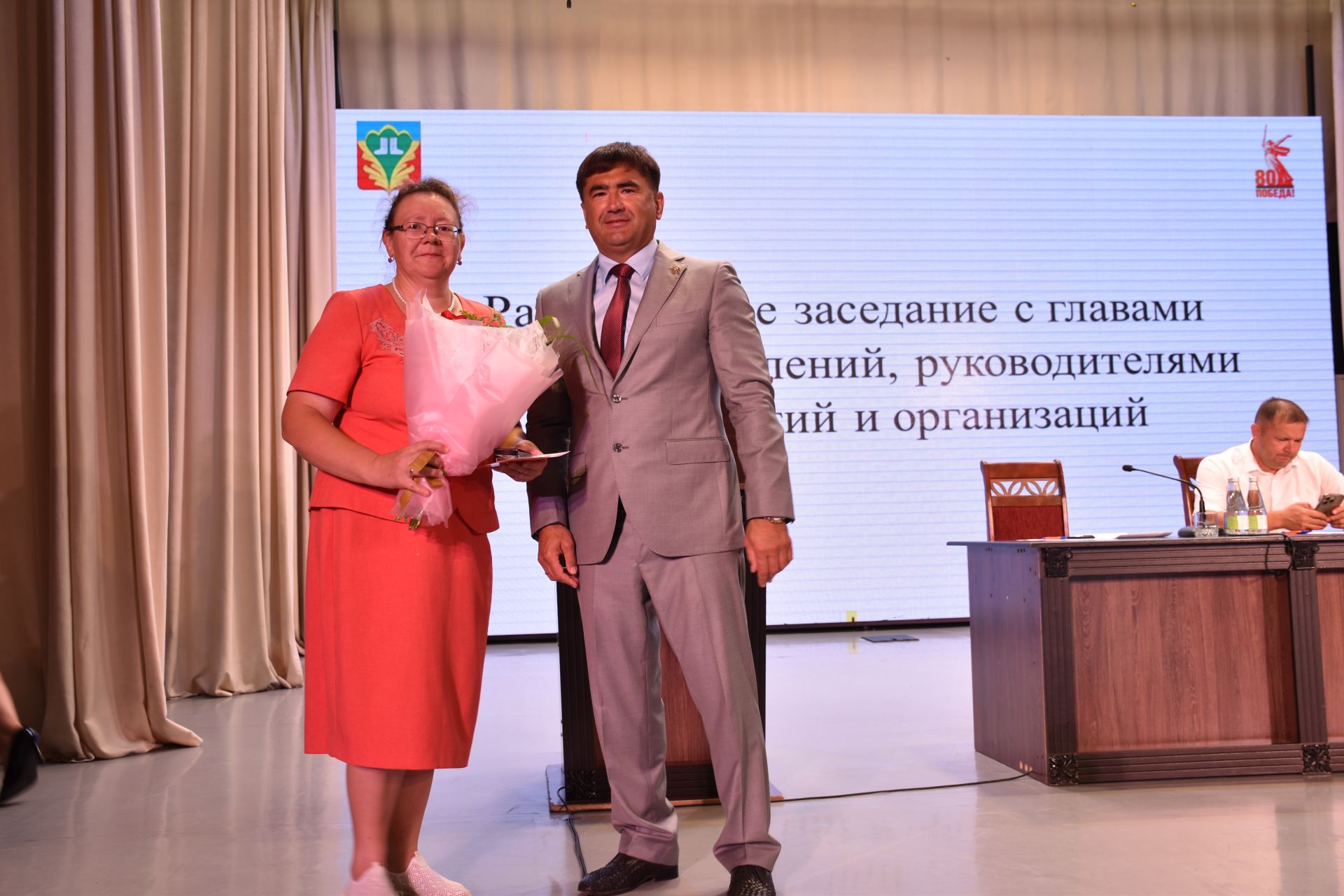 Жителей Кукморского района наградили на расширенной планерке
