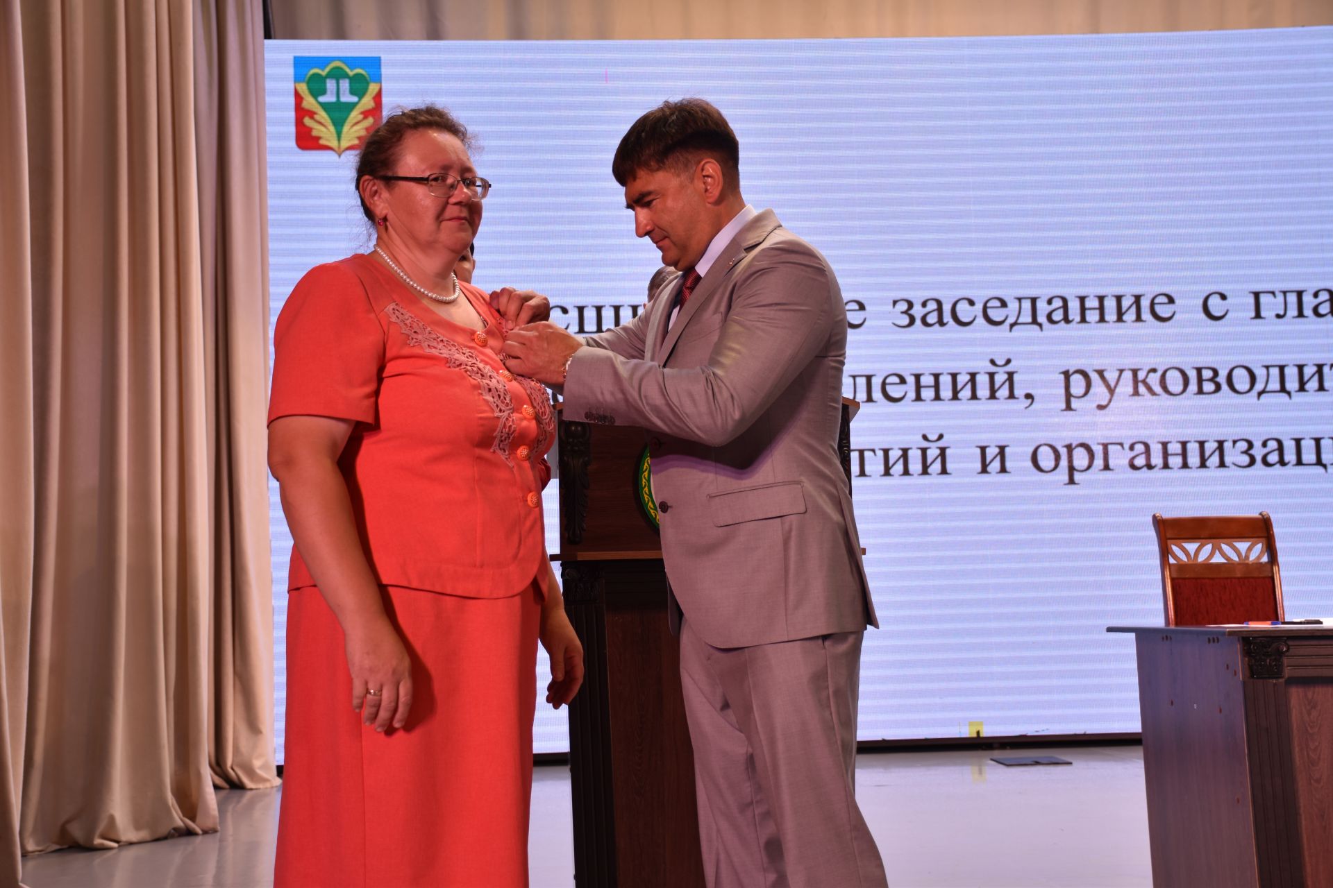 Жителей Кукморского района наградили на расширенной планерке