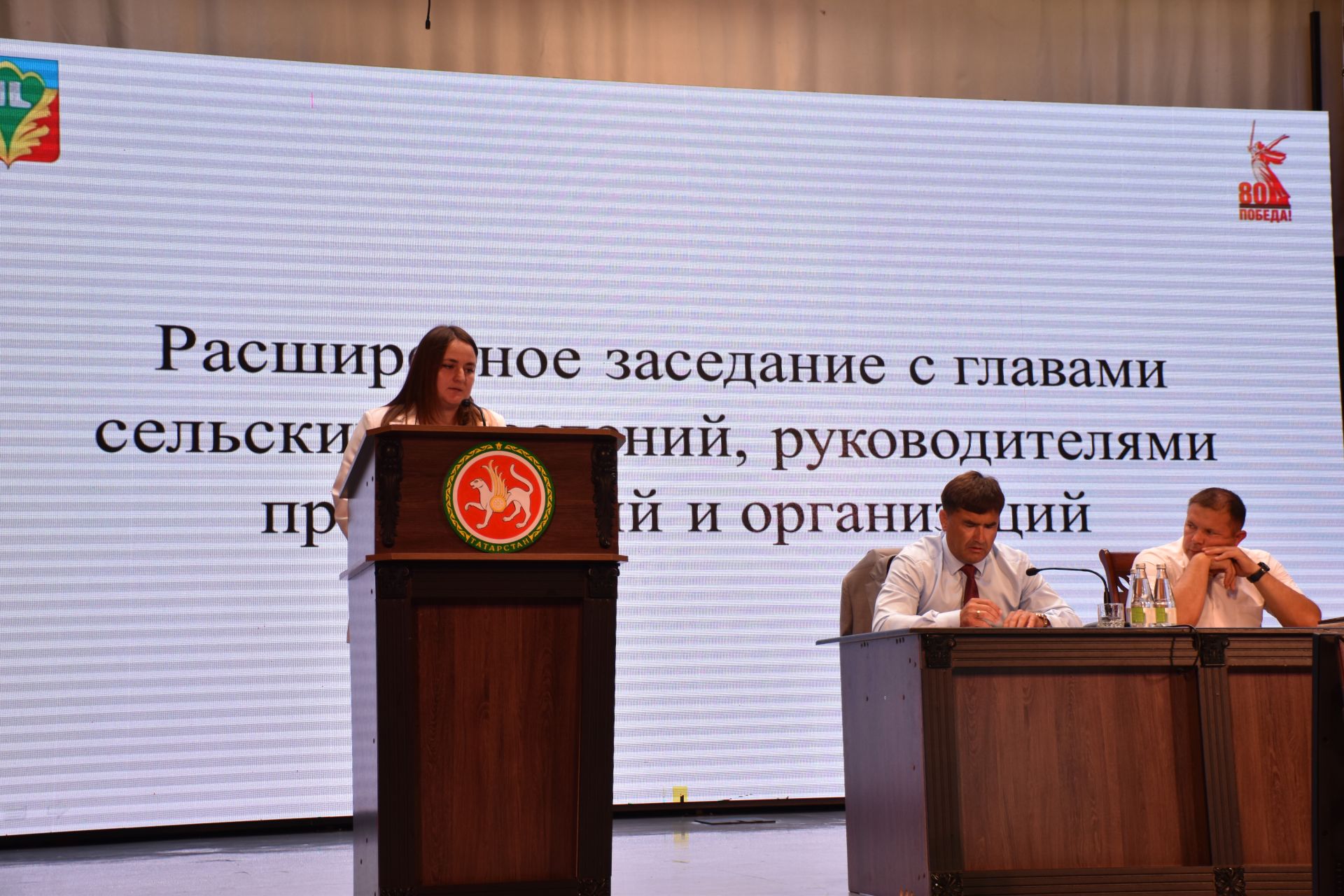 Жизнь и безопасность жителей – на первом месте: В Кукморе прошло расширенное заседание с главой района