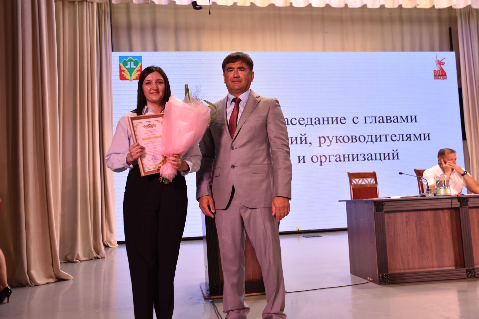 Жителей Кукморского района наградили на расширенной планерке