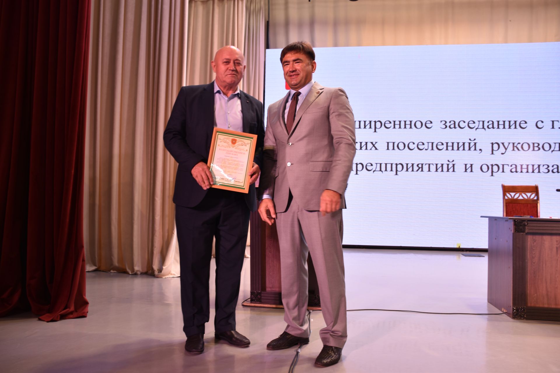 Актуальные вопросы района и выборы Раиса: в Кукморе прошло расширенное заседание