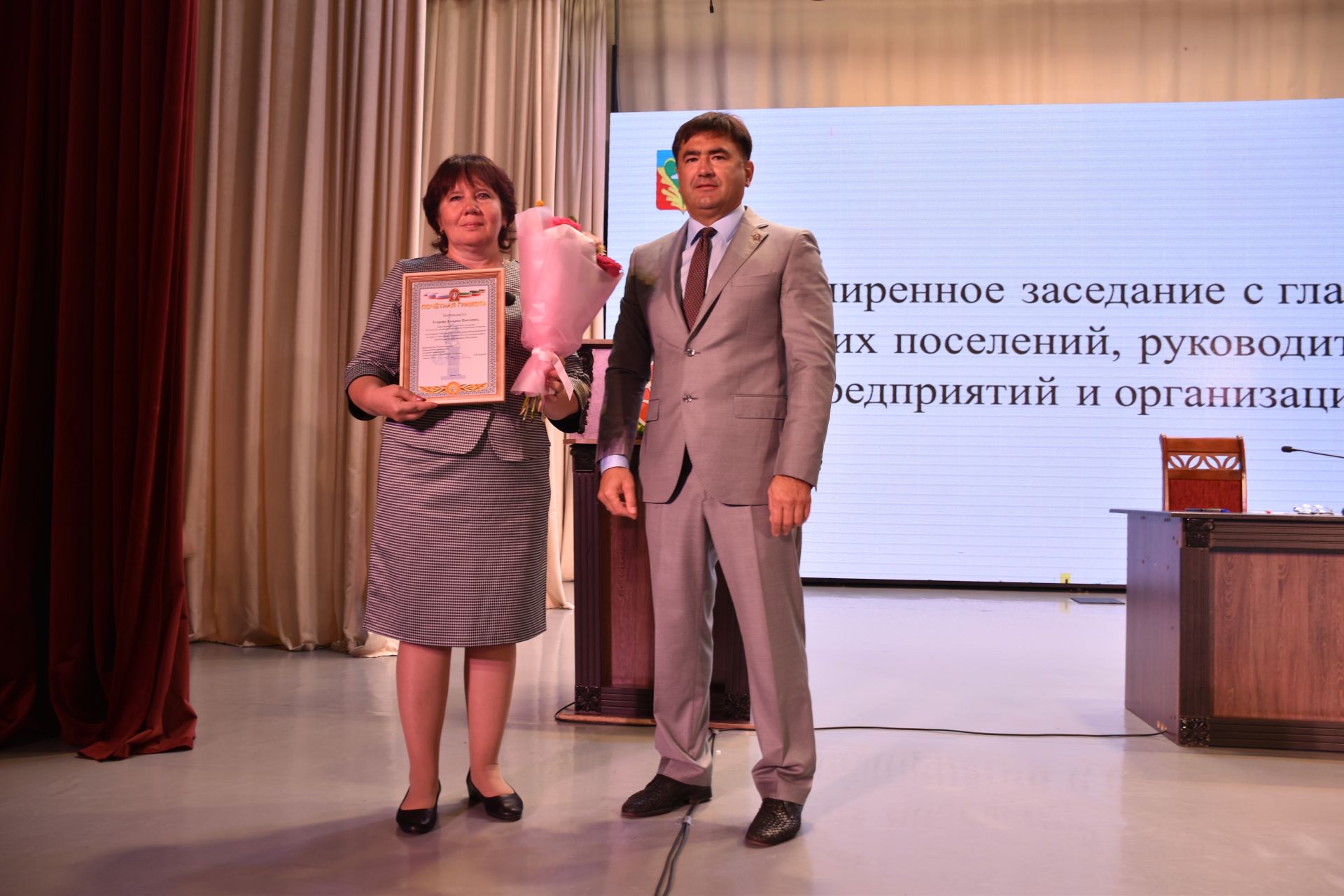 Актуальные вопросы района и выборы Раиса: в Кукморе прошло расширенное заседание