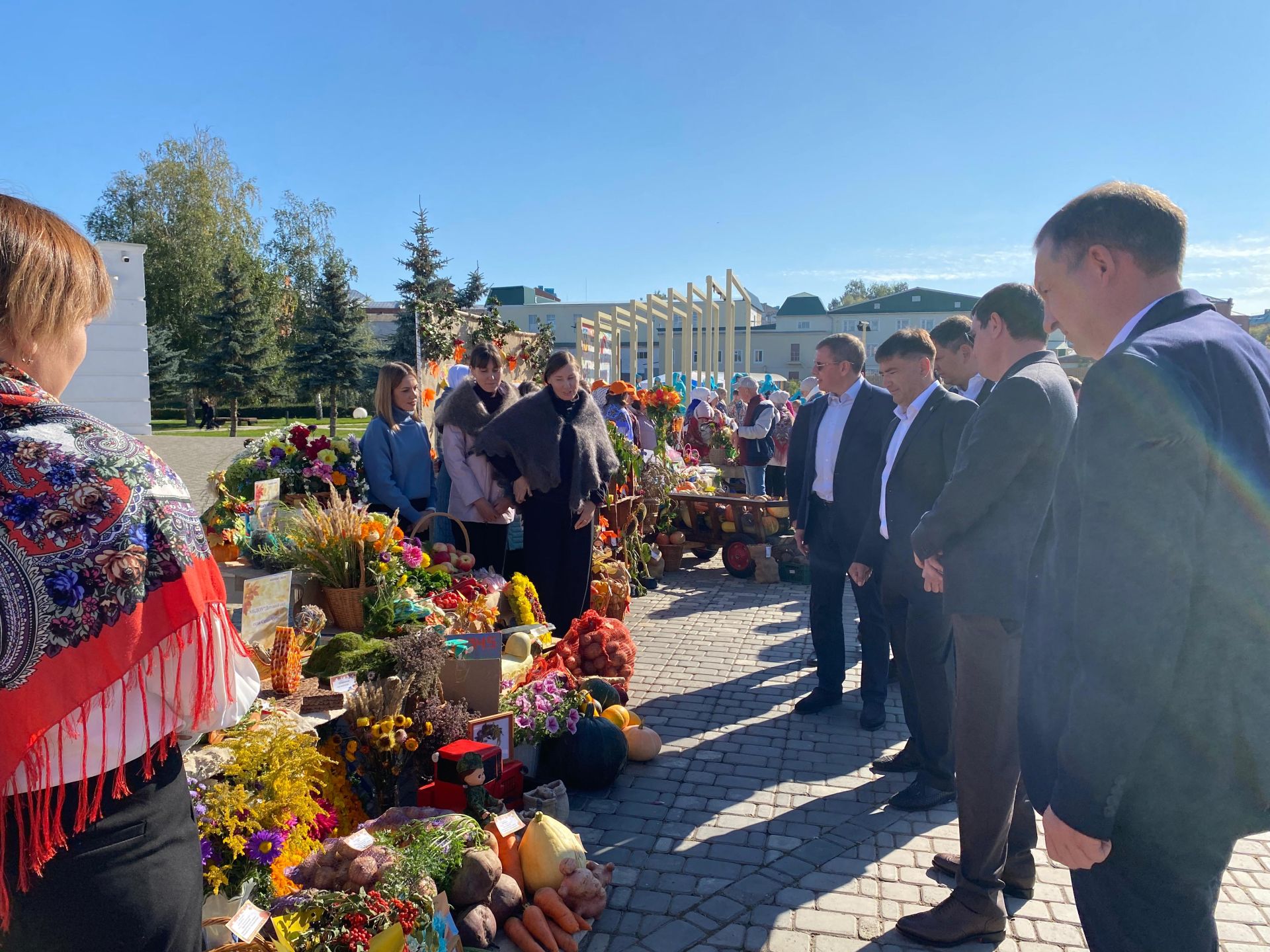 В Кукморе прошла осенняя школьная ярмарка