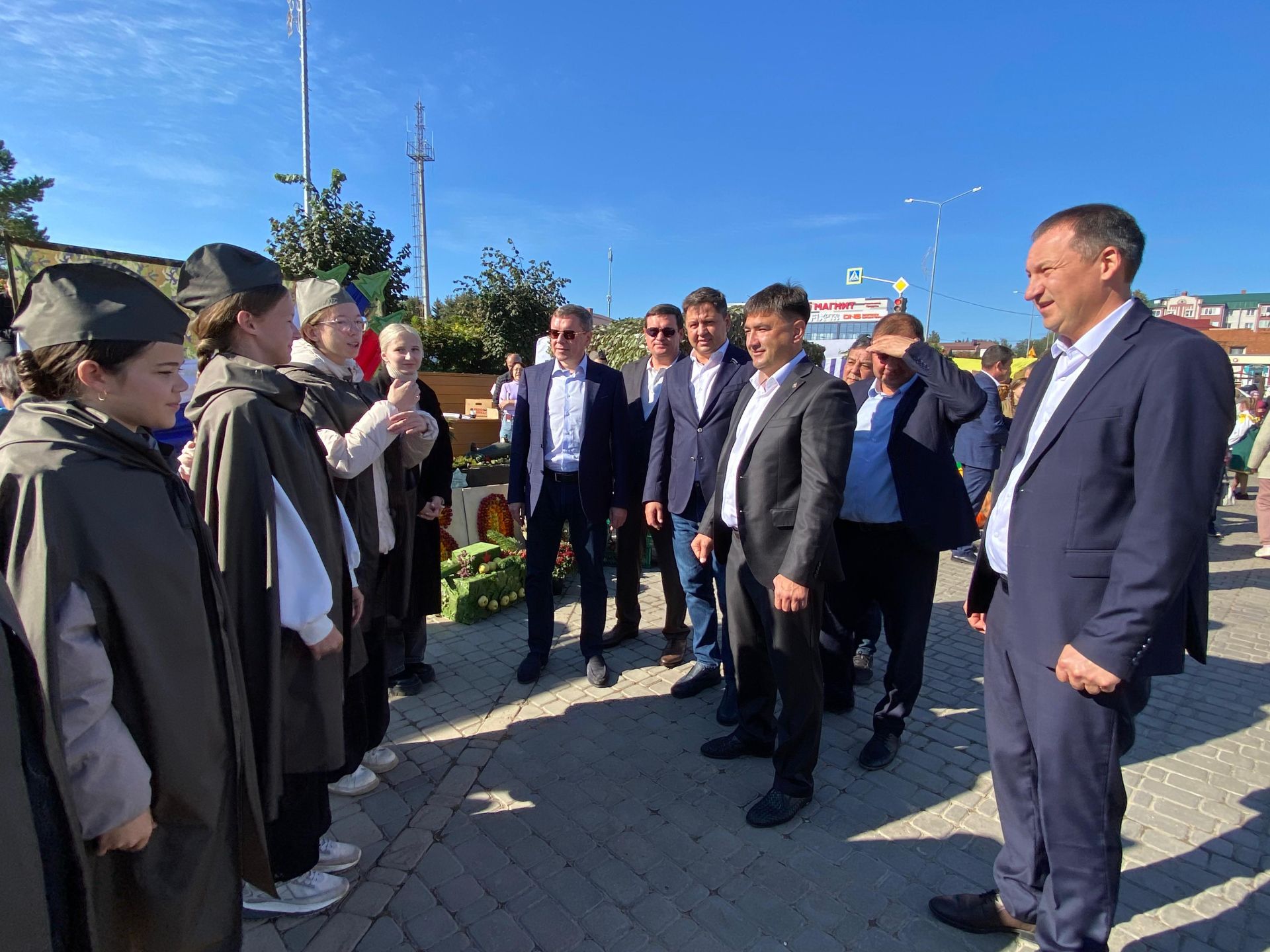 Кукмарада мәгариф учреждениеләренең көзге ярминкәсе гөрләде
