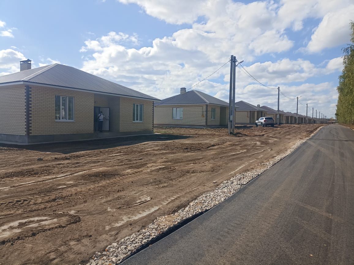 Кукмара районының Камышлы авылында төзелгән яңа йортлардан ачкычлар ияләренә тапшырылды