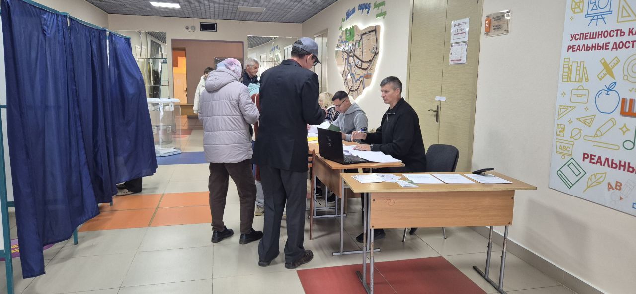 Кукмараның 1664нче номерлы сайлау участогында иртәдән халык өзелми