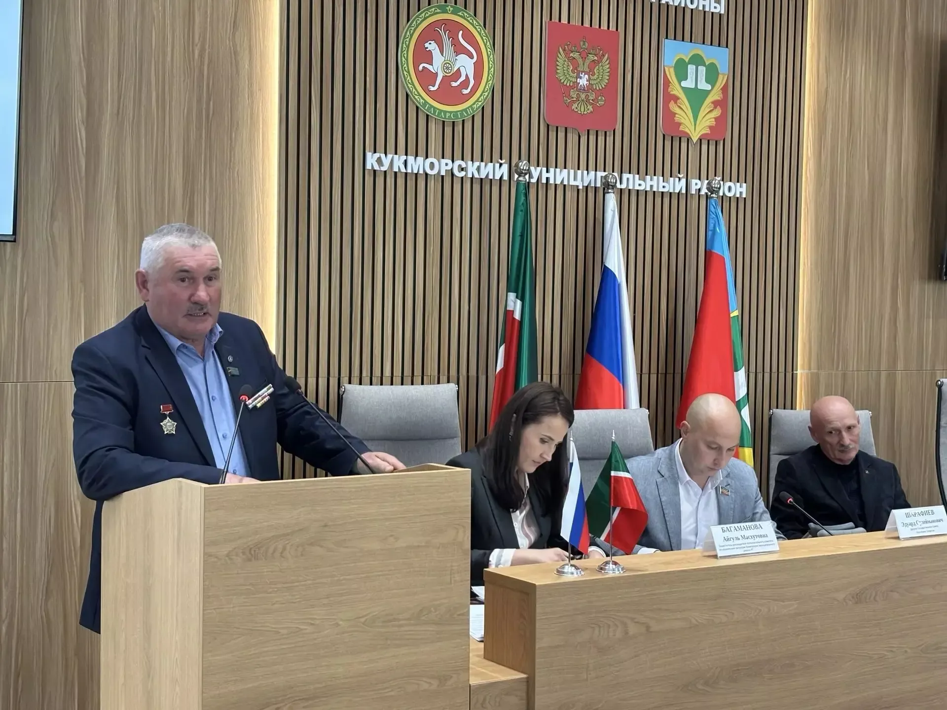 Кукмарада махсус хәрби операция ветераннары белән очрашу узды