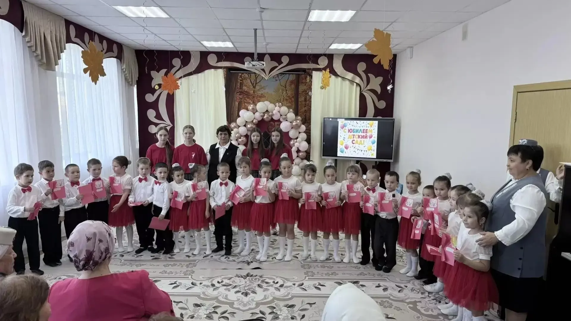 65 еллык юбилей: «Ләйсән» балалар бакчасында бәйрәм оештырылды