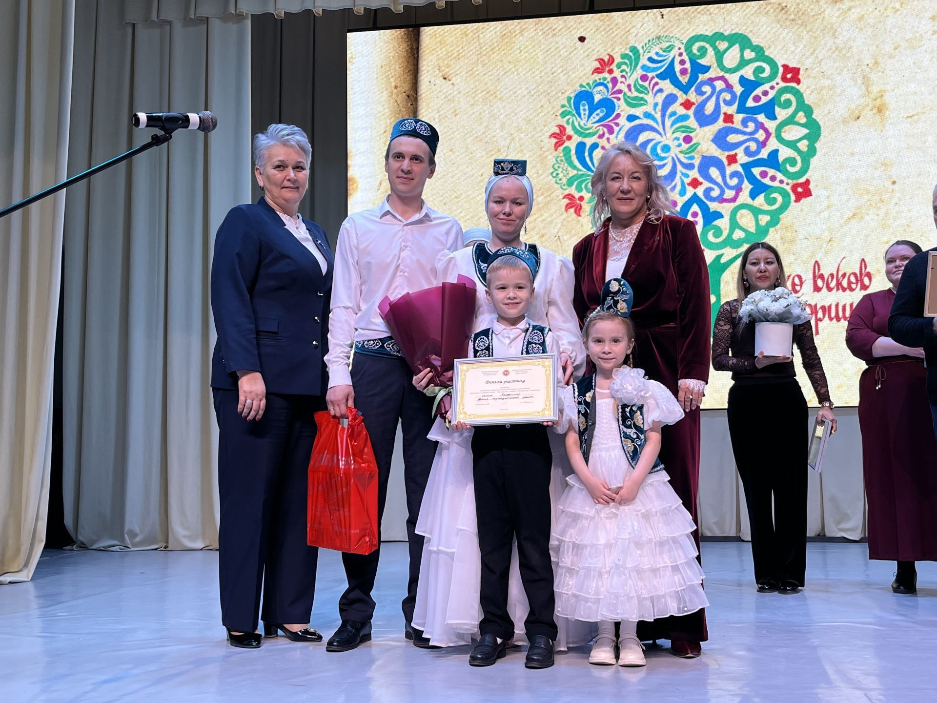ТР Архив эшләре буенча дәүләт комитеты рәисе Гөлнара Габдрахманова: Буыннар арасындагы күперне ныгытучы фестиваль