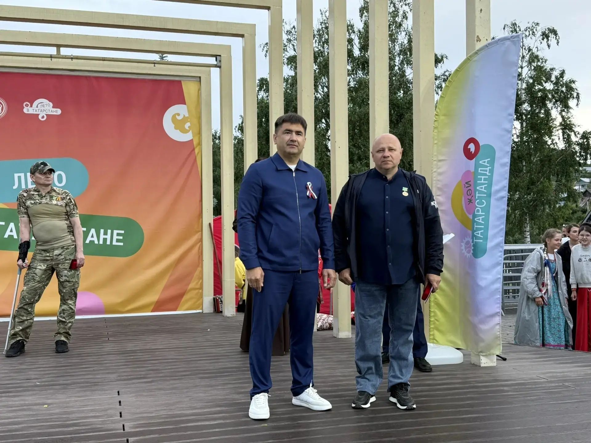 Батырлык, хәтер һәм бердәмлек: Кукмарада хәрбиләрне хөрмәтләделәр (фоторепортаж)