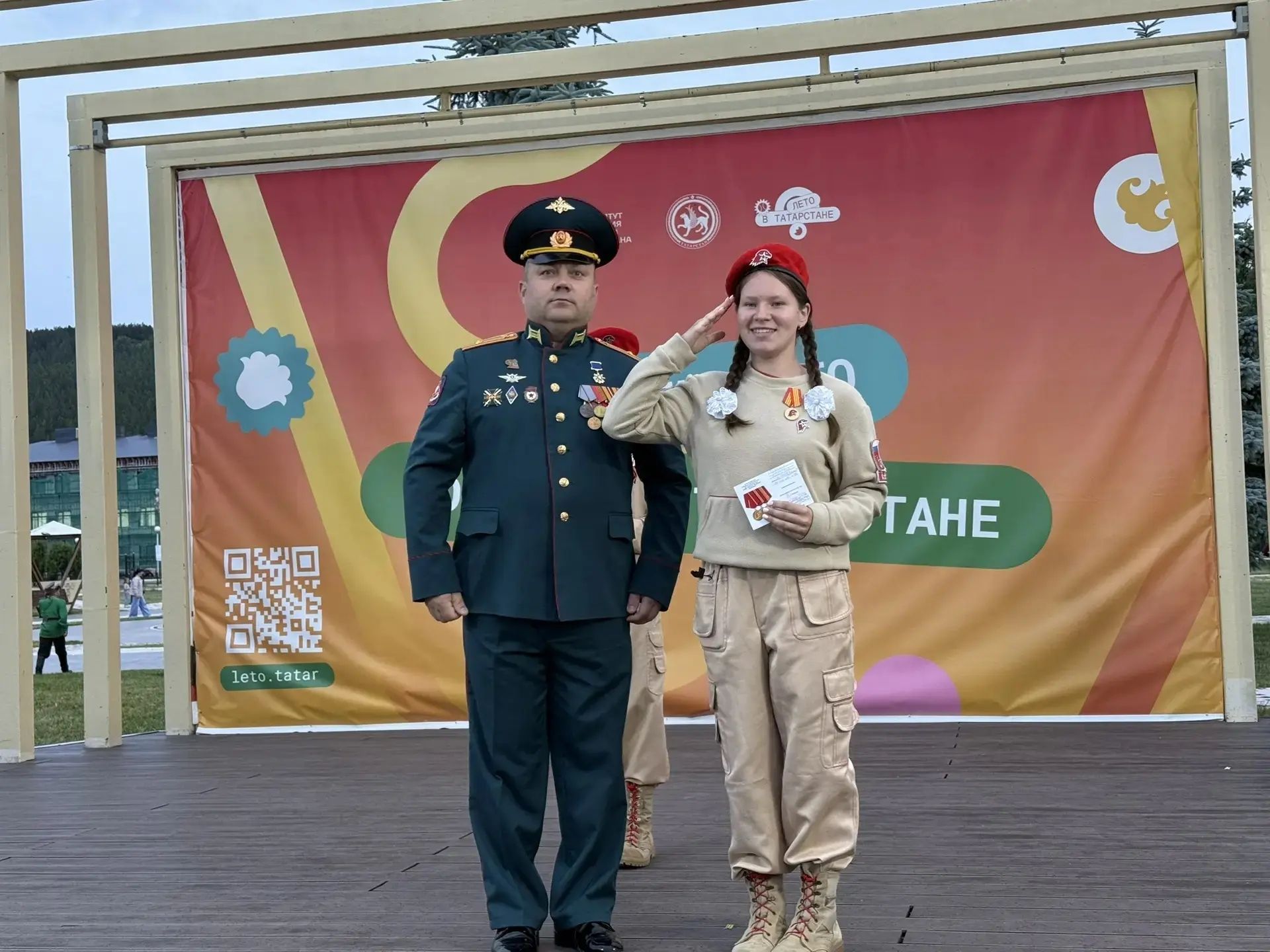 Батырлык, хәтер һәм бердәмлек: Кукмарада хәрбиләрне хөрмәтләделәр (фоторепортаж)